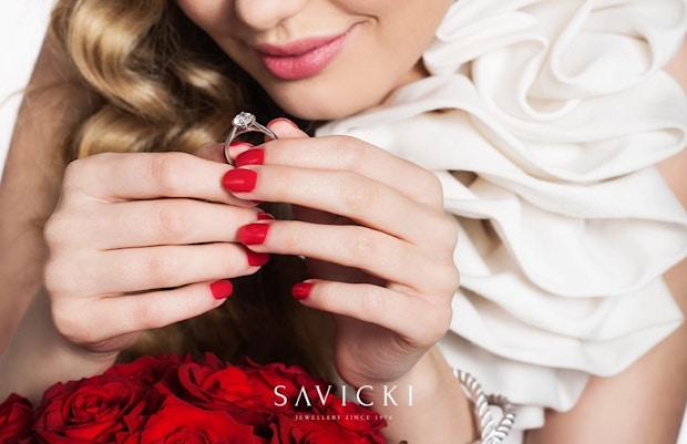 How to choose an engagement ring