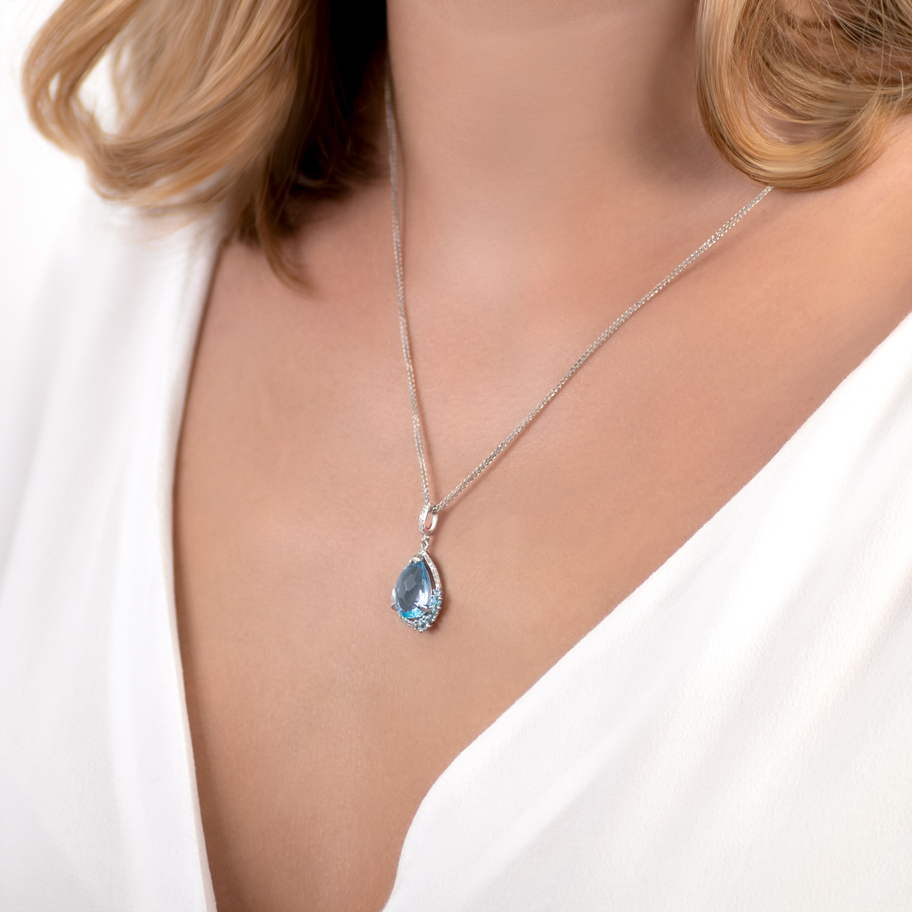 Anhänger Träne Rainbow: Weißgold, Topase, Diamanten