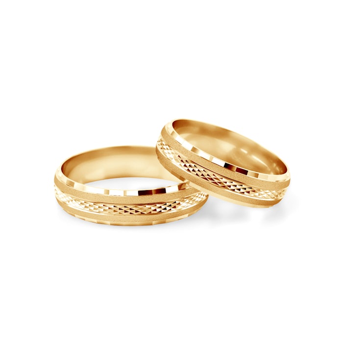 Wedding Rings: gold, D-Shaped, 5 mm