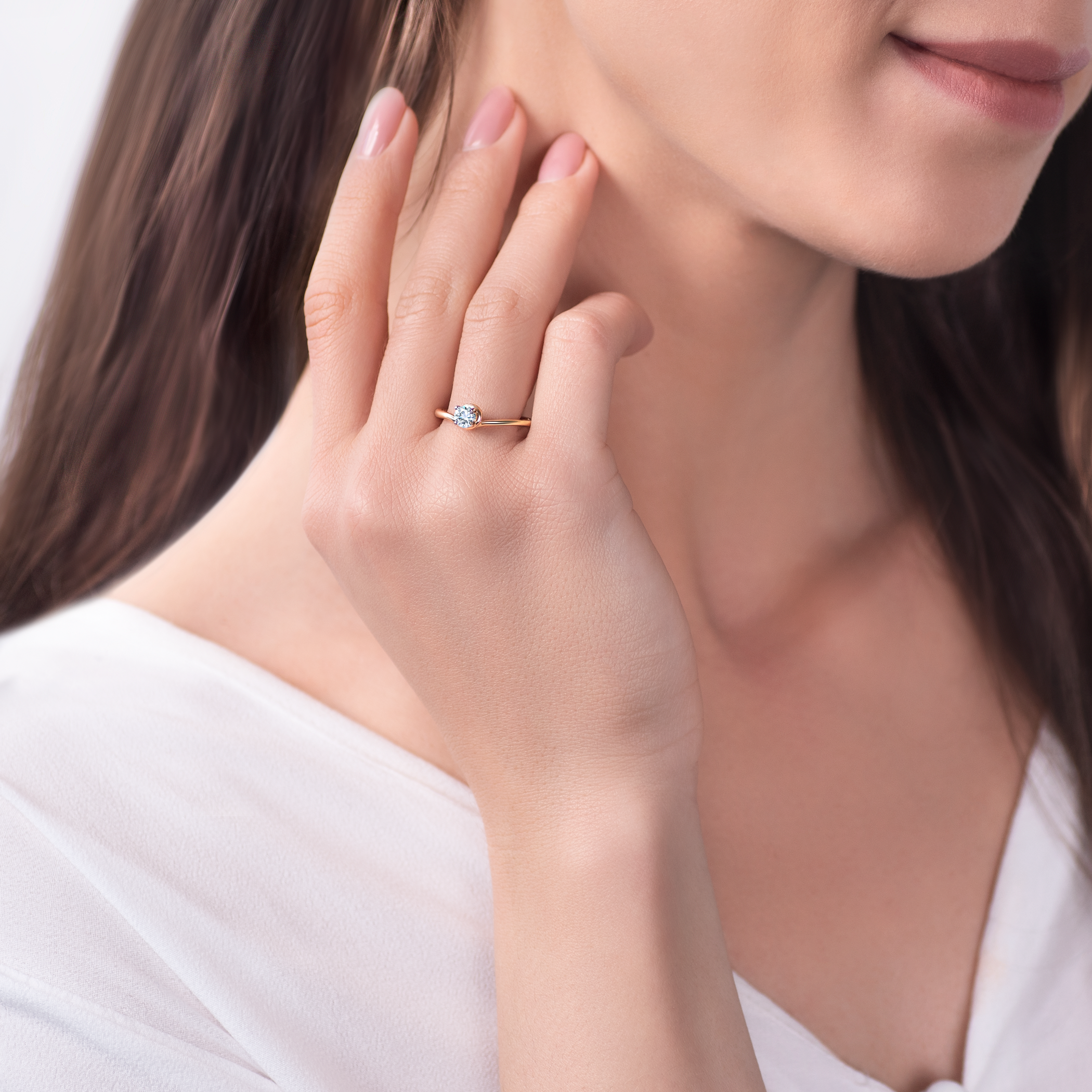 Pierścionek zaręczynowy SAVICKI: dwukolorowe złoto, z cyrkonią