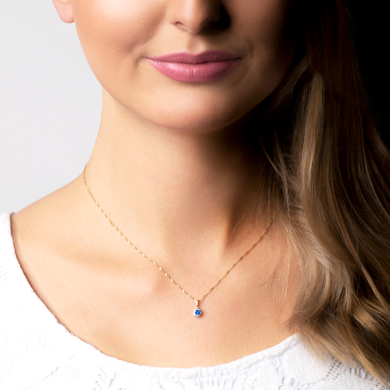 Zawieszka Savicki: złota, diamenty, niebieski szafir - 5