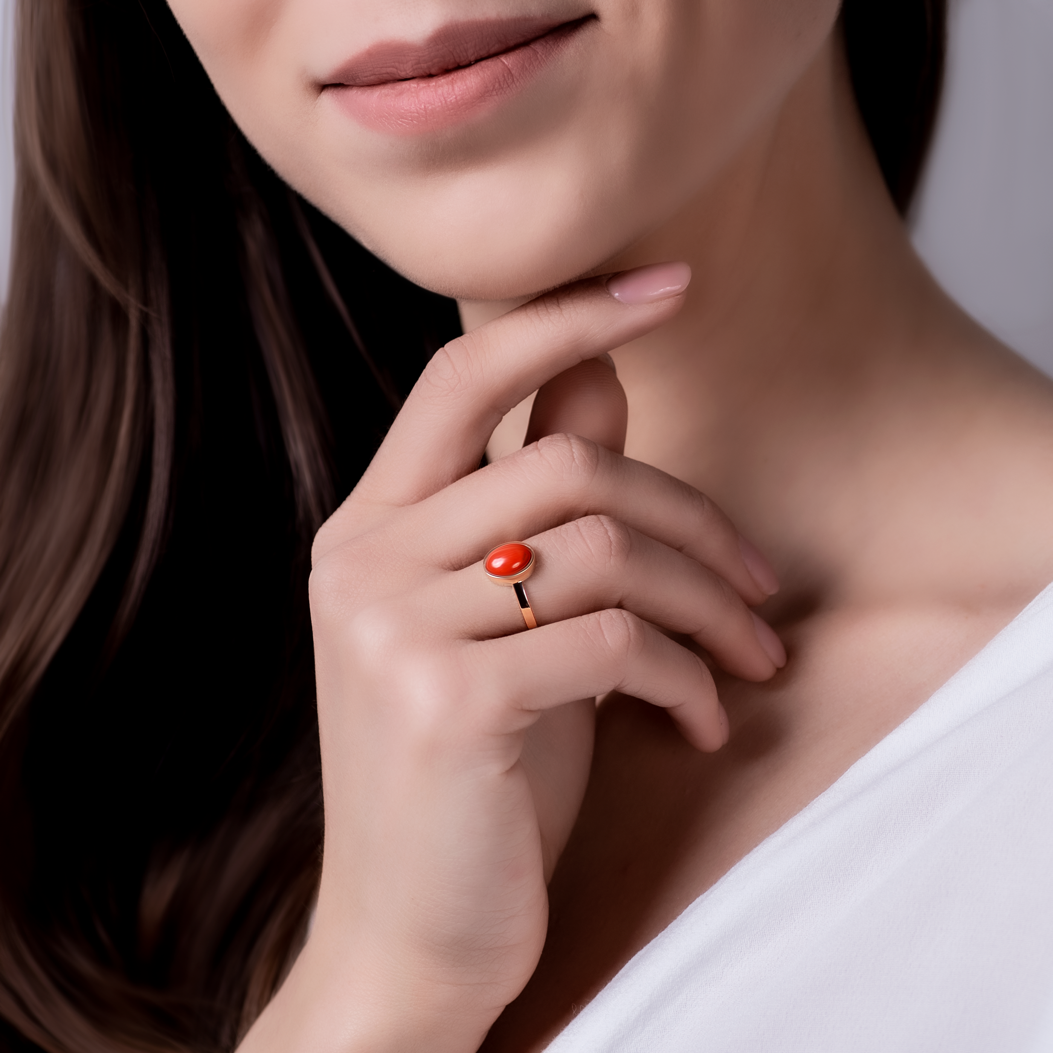 Pierścionek SAVICKI: złoty, koral