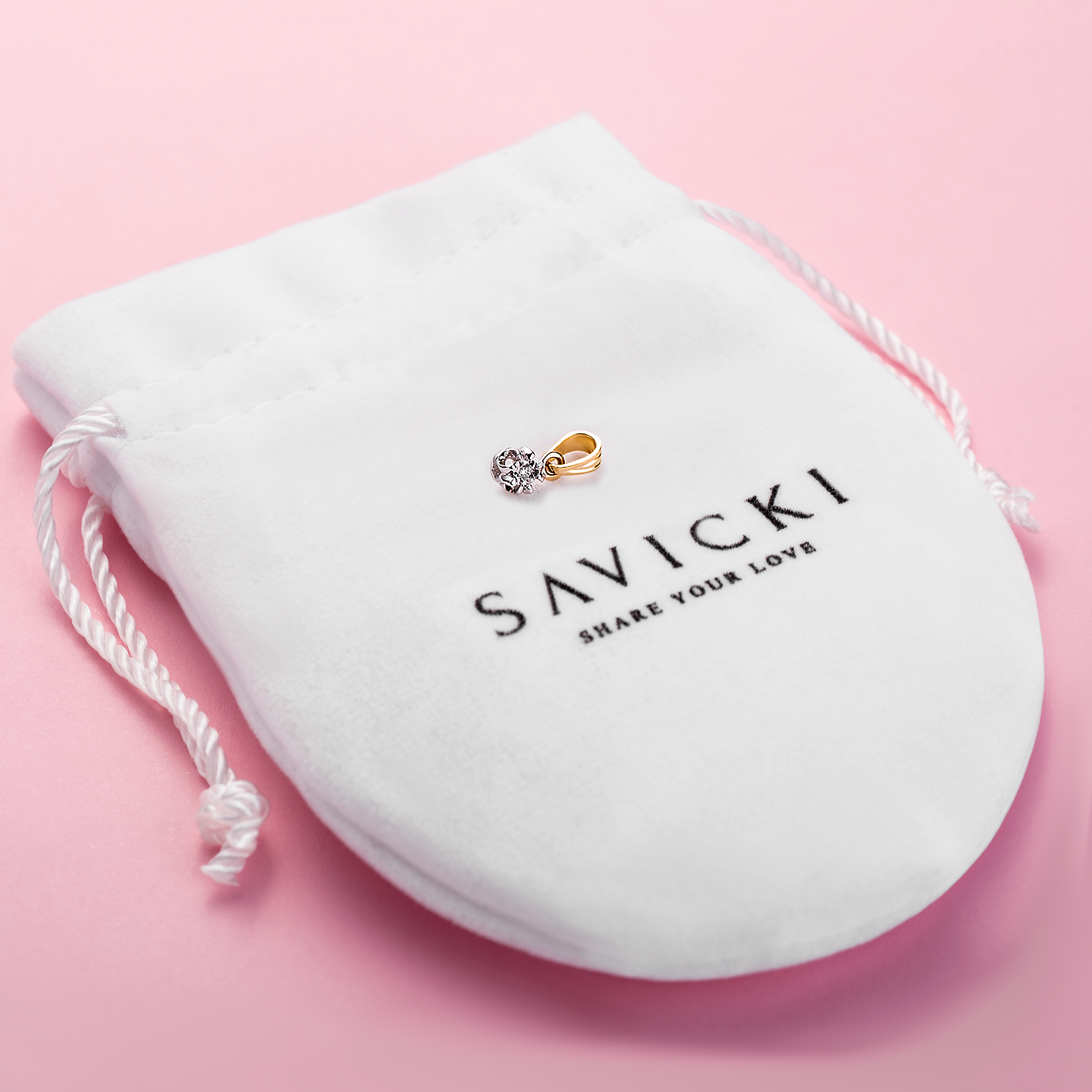 Zawieszka Savicki: dwukolorowe złoto, diament