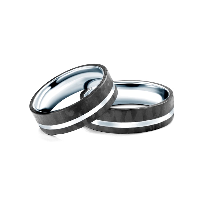 Obrączki ślubne: carbon, tytan, płaskie, 6 mm
