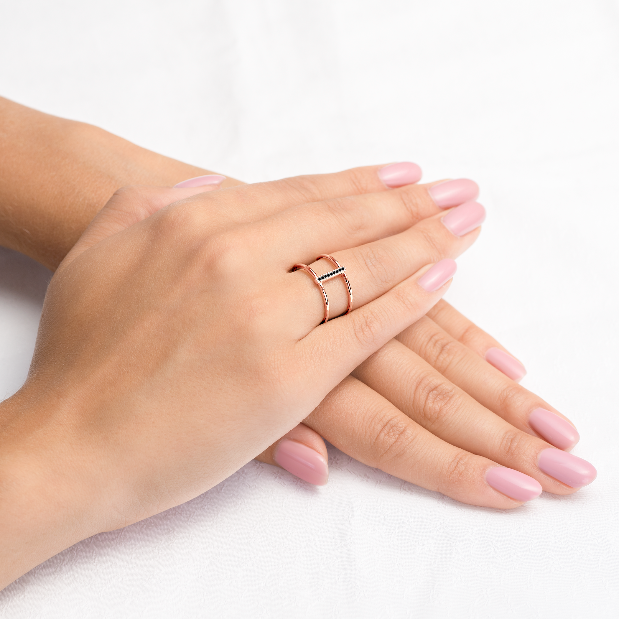 Ring Savicki: Roségold, Schwarze Diamanten