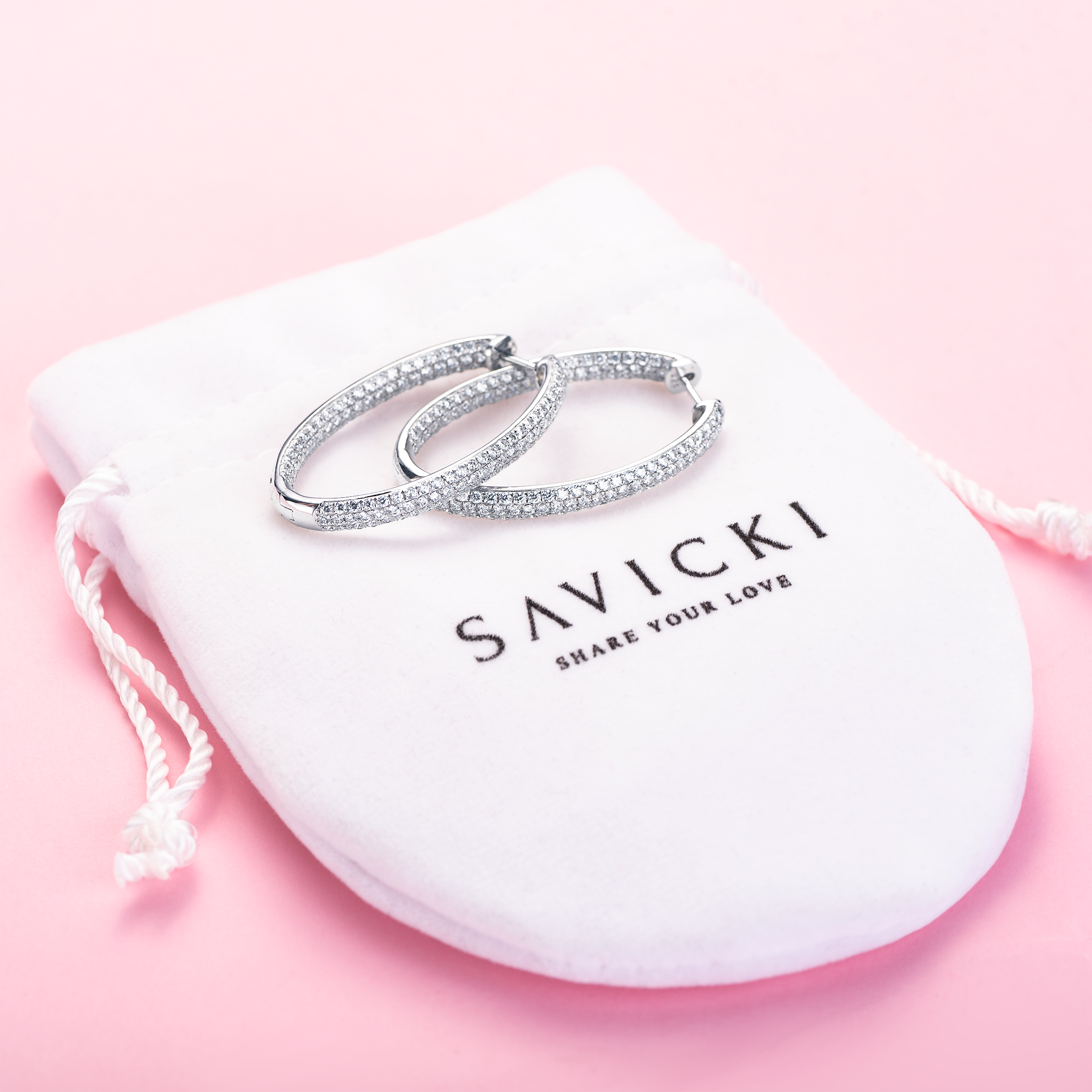 Kolczyki SAVICKI: białe złoto, diamenty