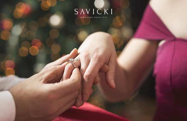 W jaki dzień zaręczyny?