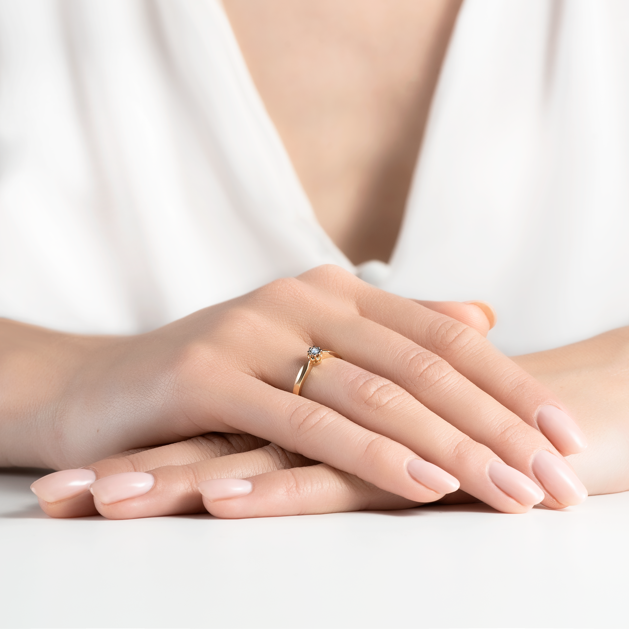 Pierścionek zaręczynowy SAVICKI: dwukolorowe złoto, diament