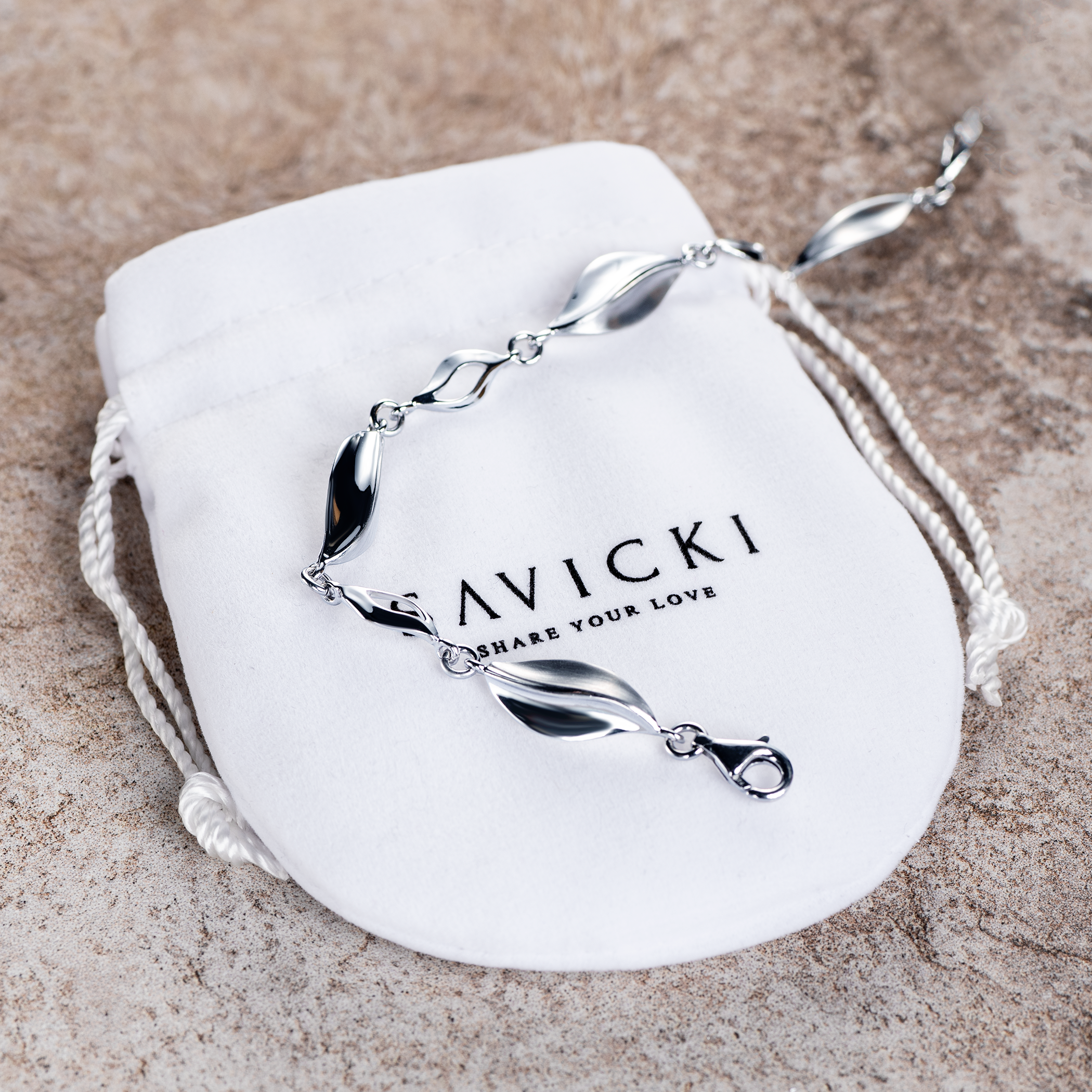 Bransoletka muszelki Savicki: srebrna - 4