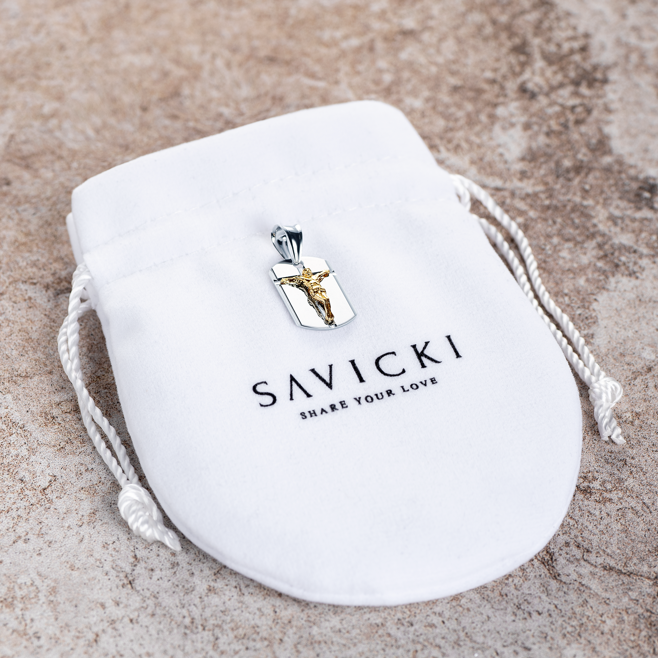 Medalik Savicki: srebrny pozłacany