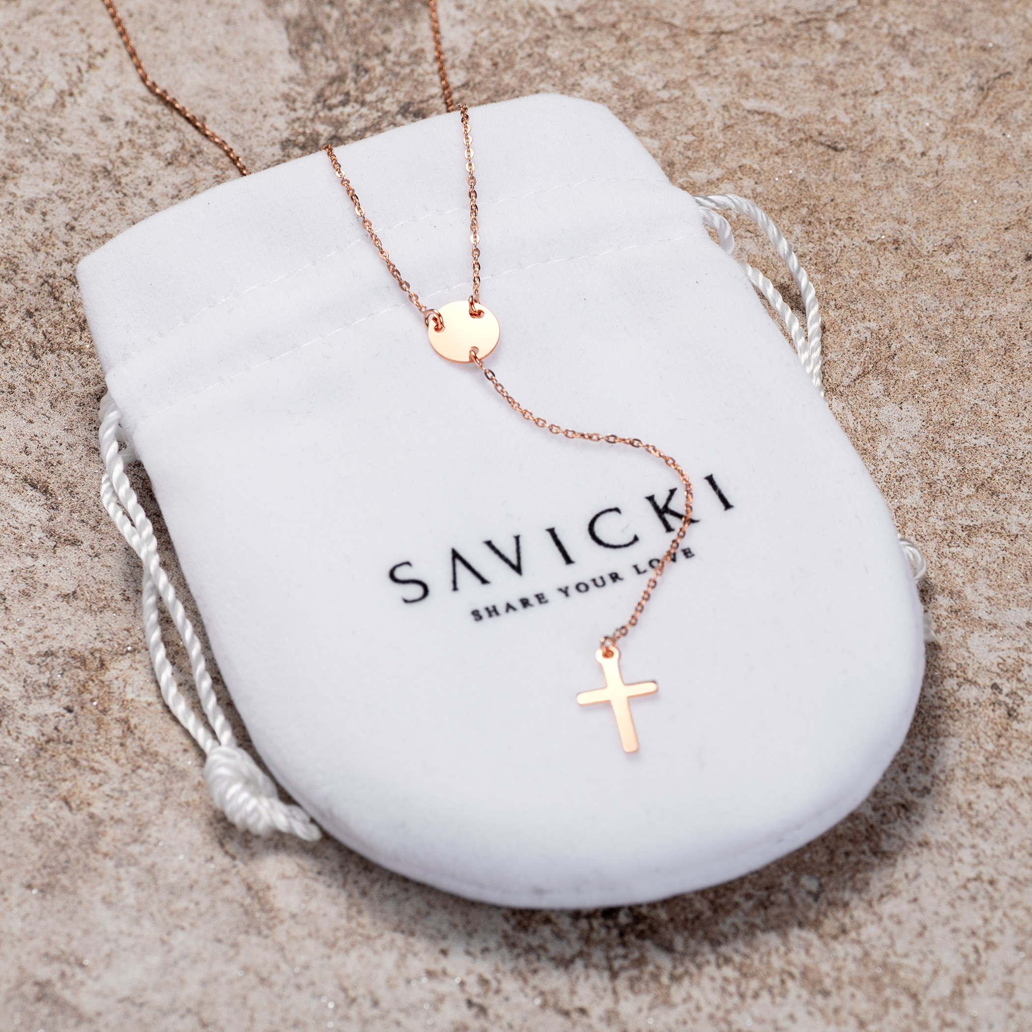 Naszyjnik krzyżyk Savicki: srebrny pozłacany - 4