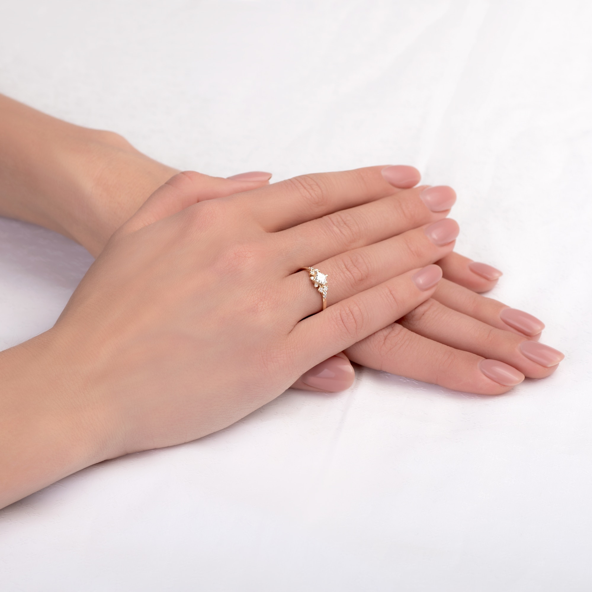 Pierścionek zaręczynowy SAVICKI: złoty, diament - 5