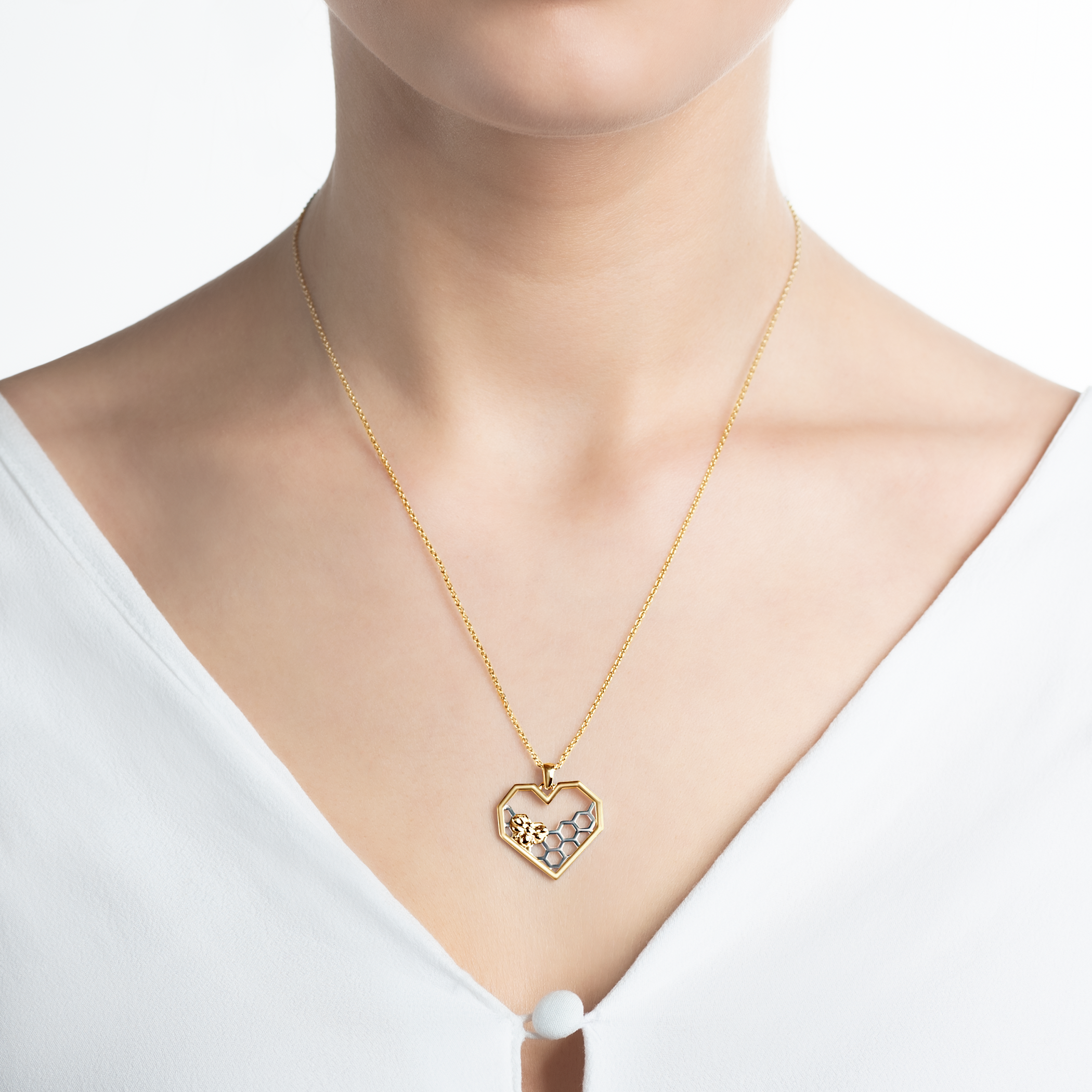 Naszyjnik celebrytka pszczoła i serce Savicki: srebrny pozłacany - 4