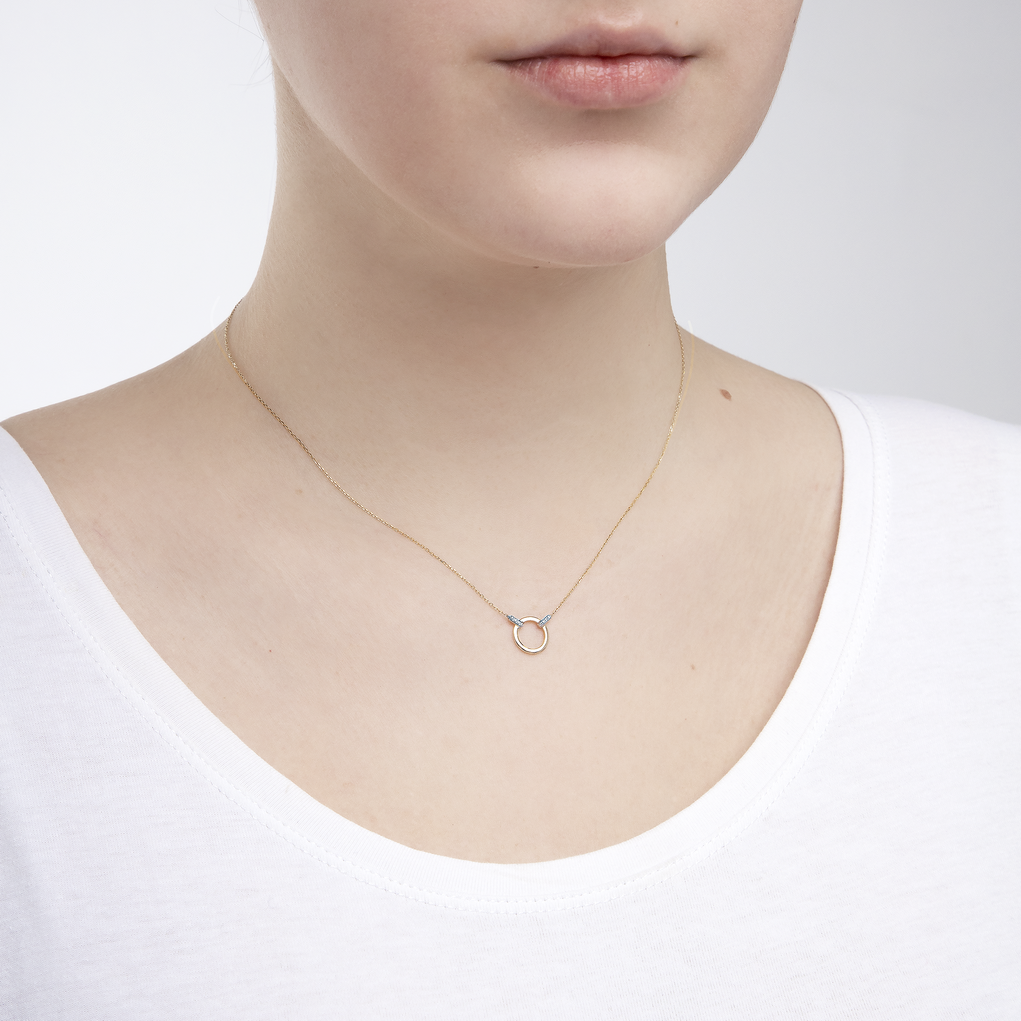 Naszyjnik koło Savicki: złoty, diamenty - 4