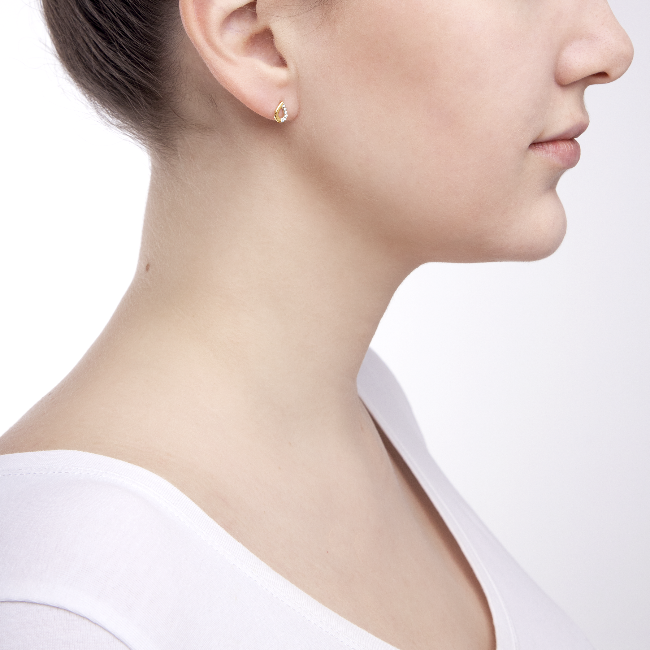 Kolczyki łezki Savicki: złote, diamenty