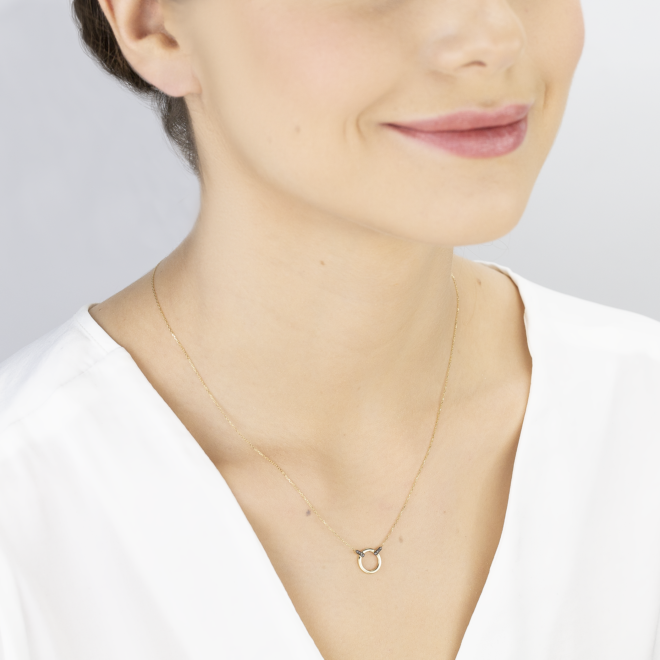 Naszyjnik koło złoty 585 z czarnymi diamentami 0.01ct 43 cm - 4