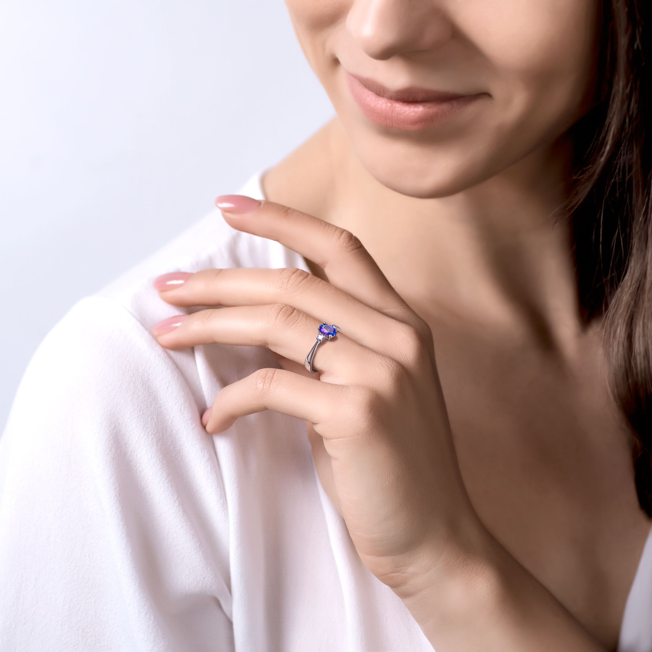 Pierścionek Blue Lagoon: białe złoto, tanzanit