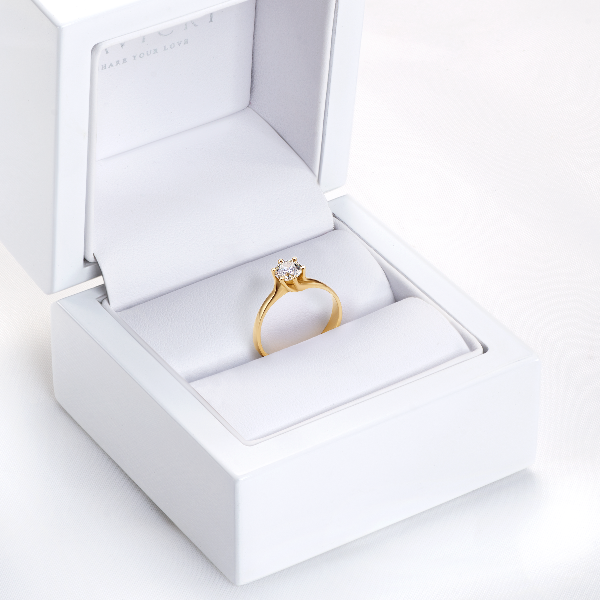 Pierścionek zaręczynowy SAVICKI: złoty, diament