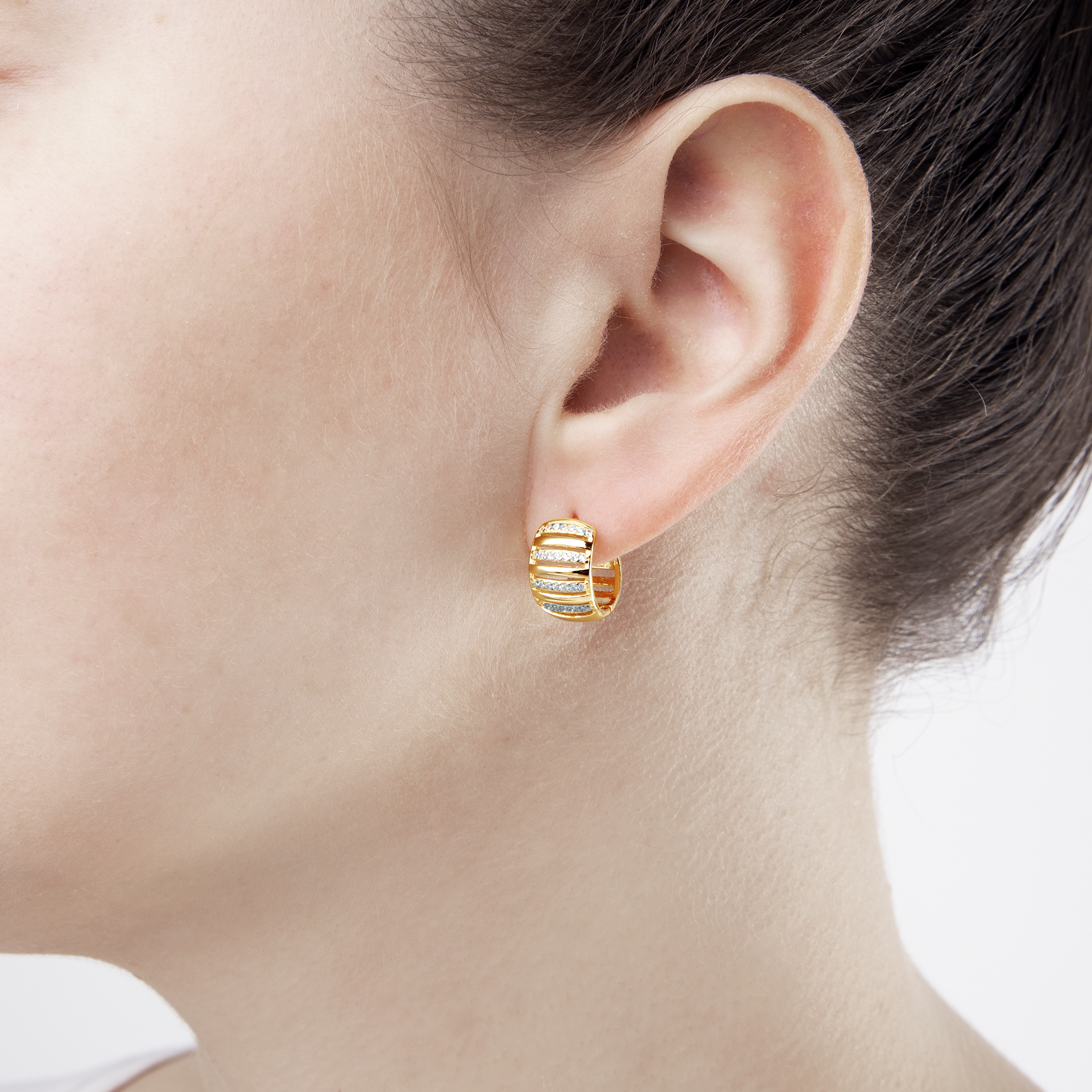 Kolczyki koła Savicki: srebrne pozłacane, cyrkonie