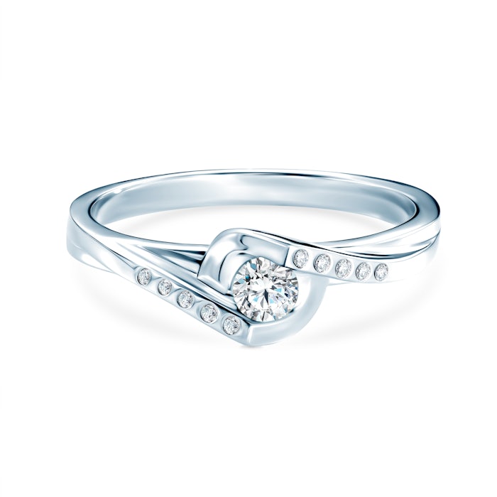 Engagement Ring: white gold, diamonds