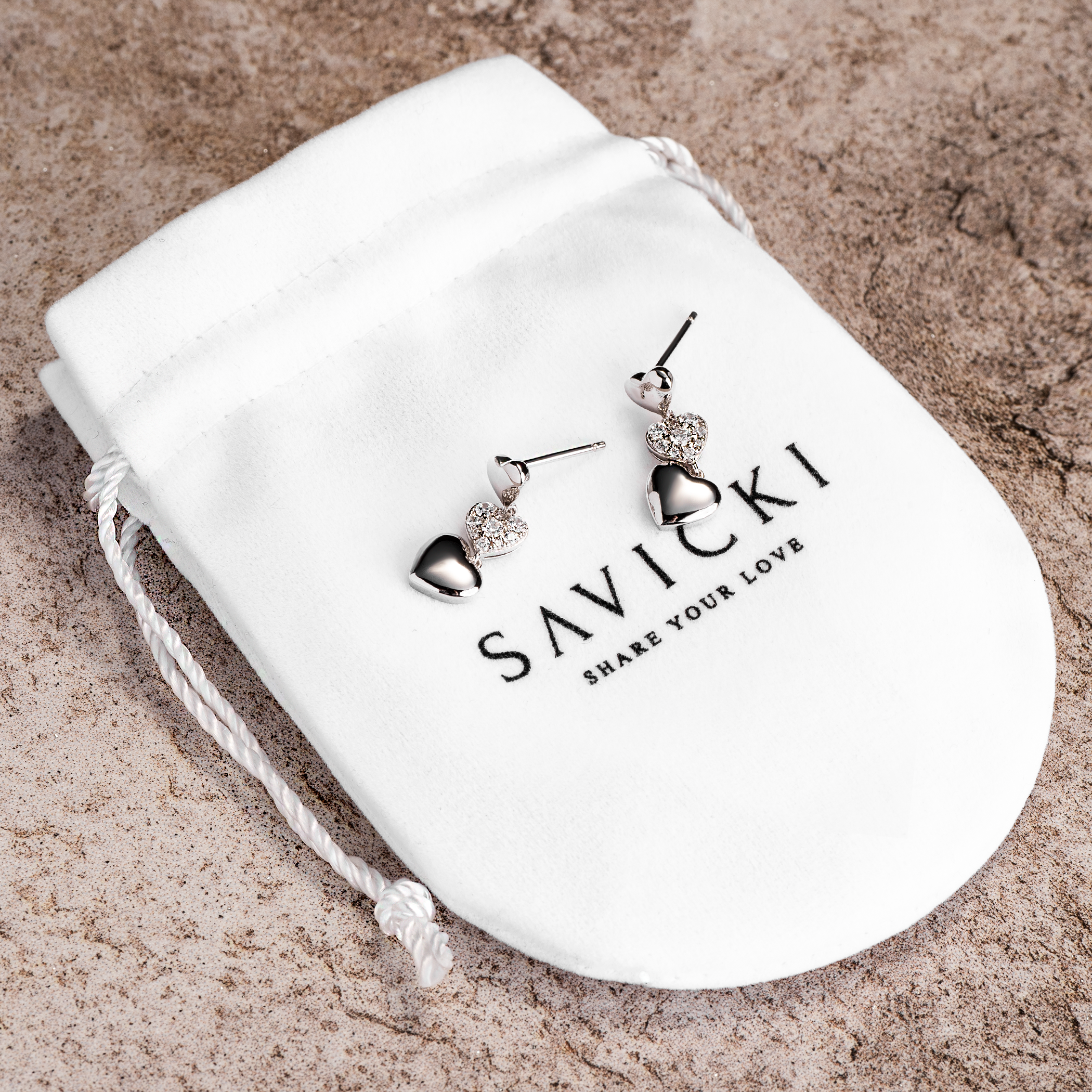 Kolczyki serduszka Savicki: srebrne, cyrkonie - 3