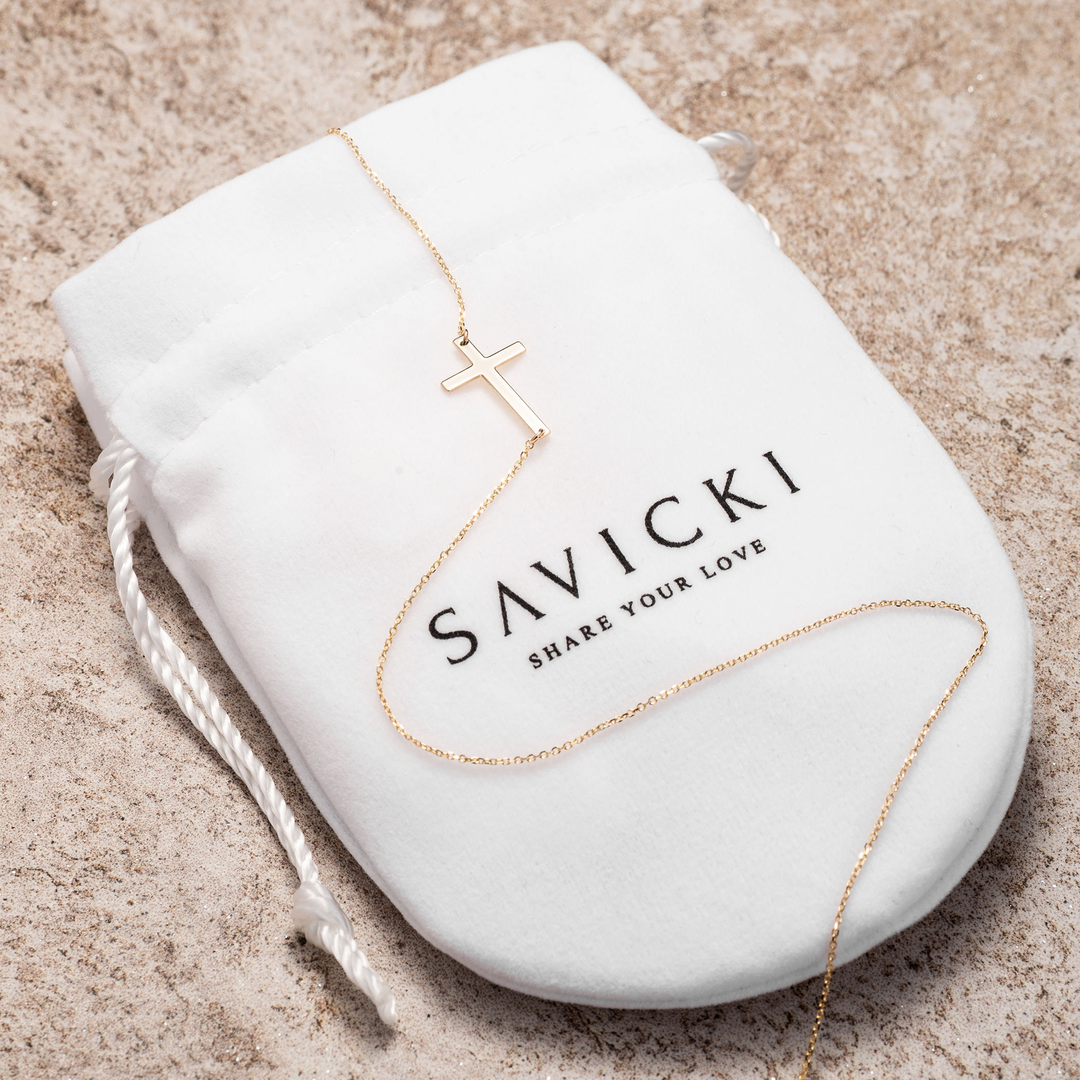 Naszyjnik krzyżyk Savicki: złoty - 4