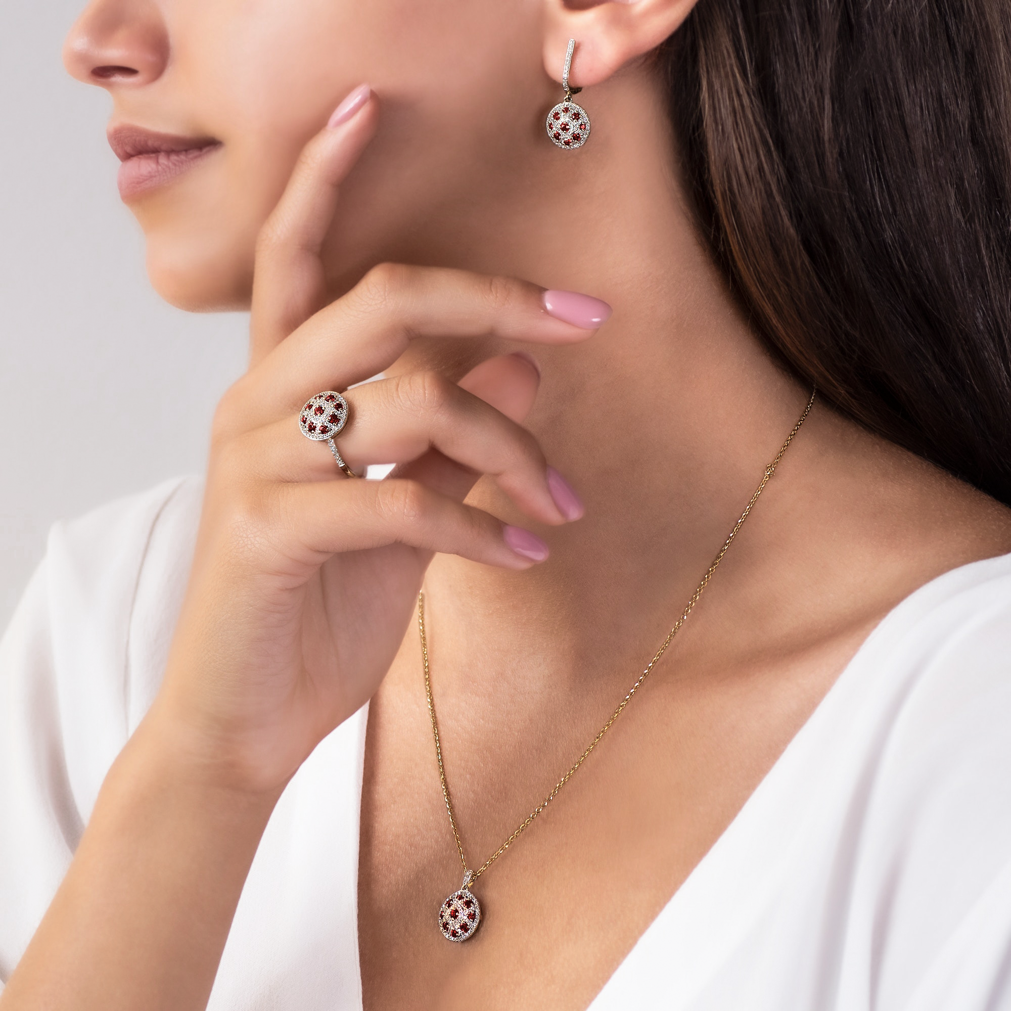 Schmuckset Savicki: Zweifarbiges Gold, Rubine, Diamanten - 3