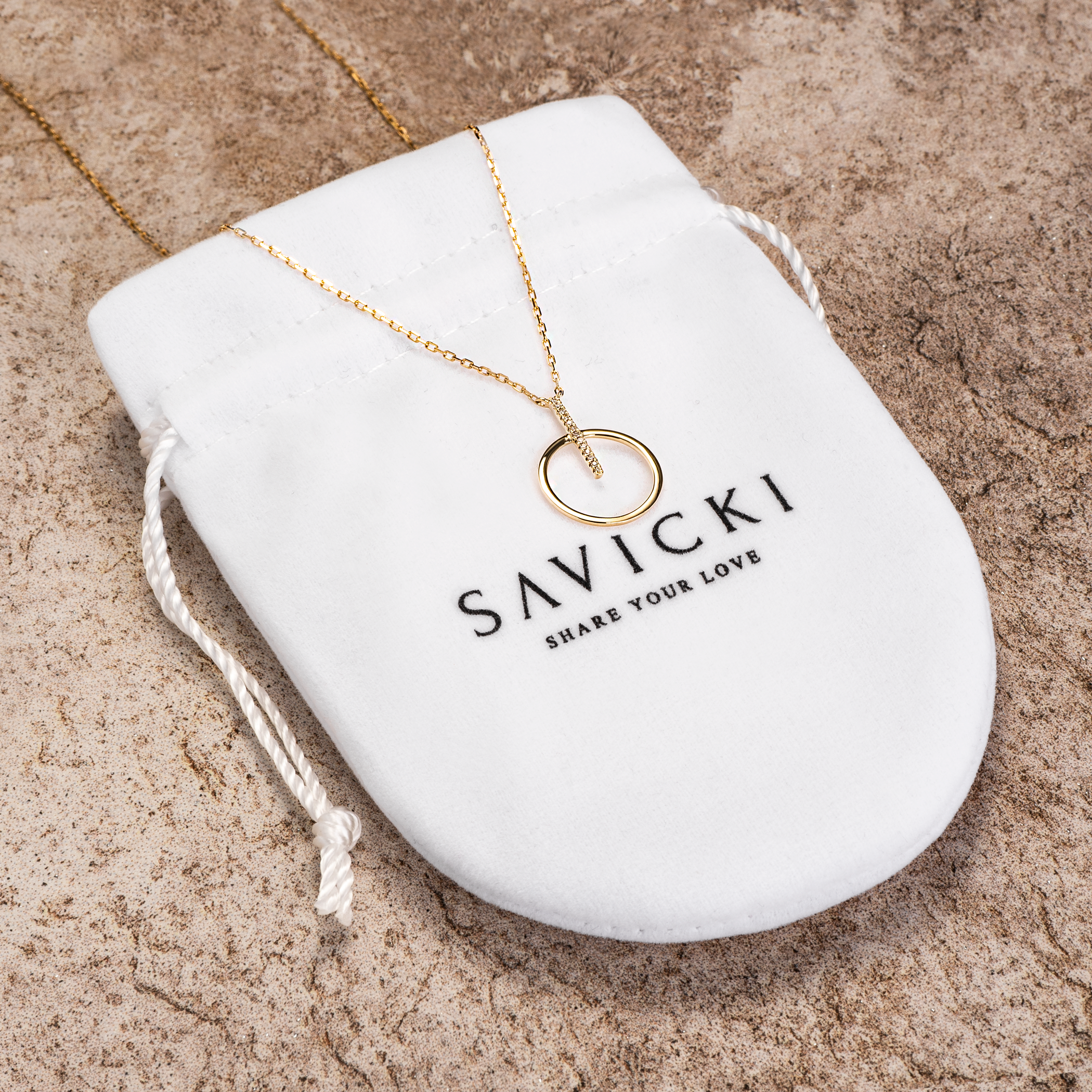 Naszyjnik koło Savicki: złoty, diamenty