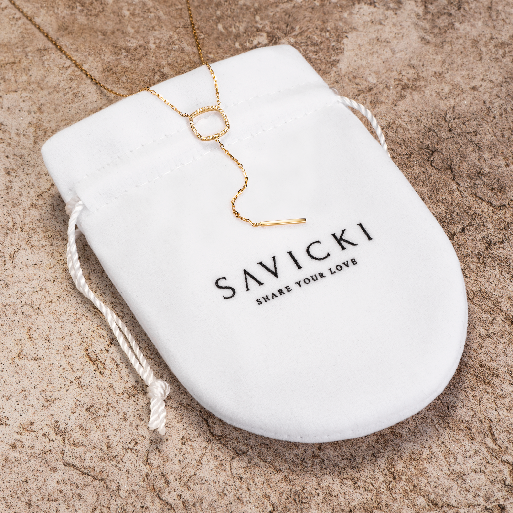 Naszyjnik kwadrat złoty 375 z białymi diamentami 0.07ct 45 cm - 3