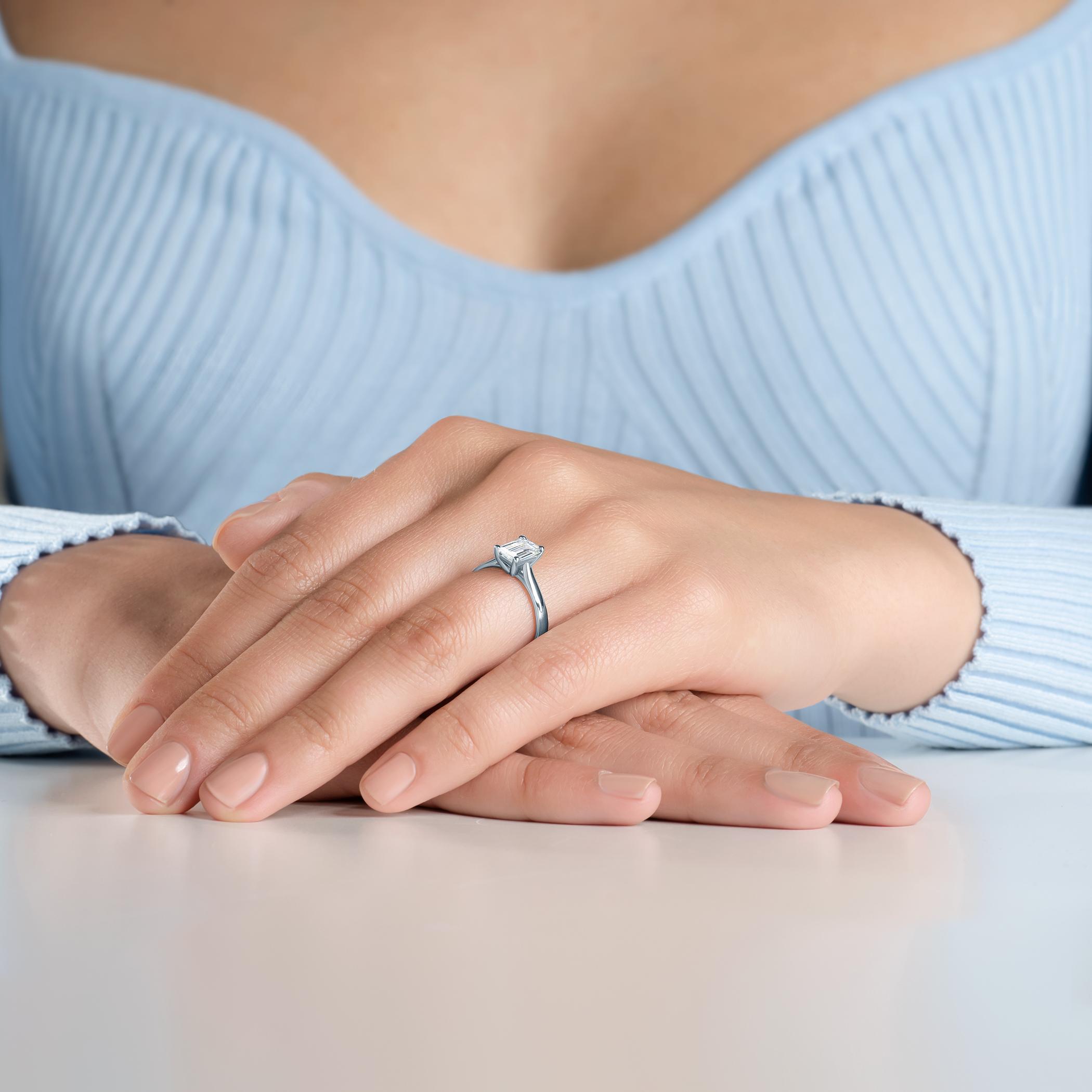 Verlobungsring: Weißgold, Diamant