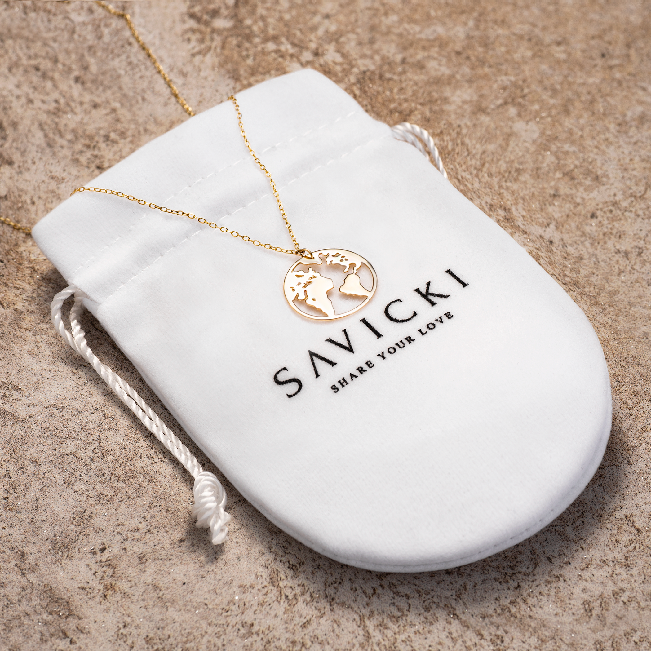 Naszyjnik kula ziemska Savicki: złoty - 3