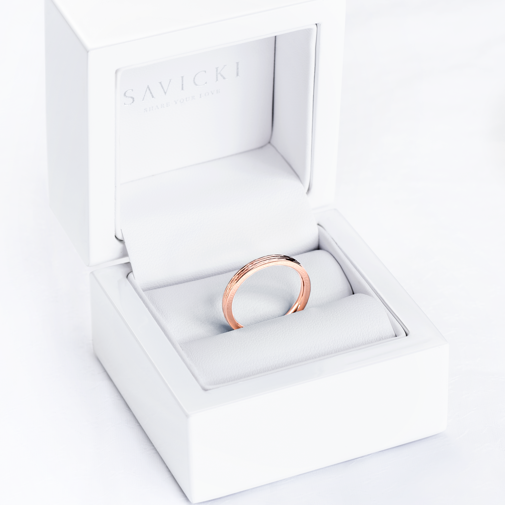 Pierścionek SAVICKI: różowe złoto