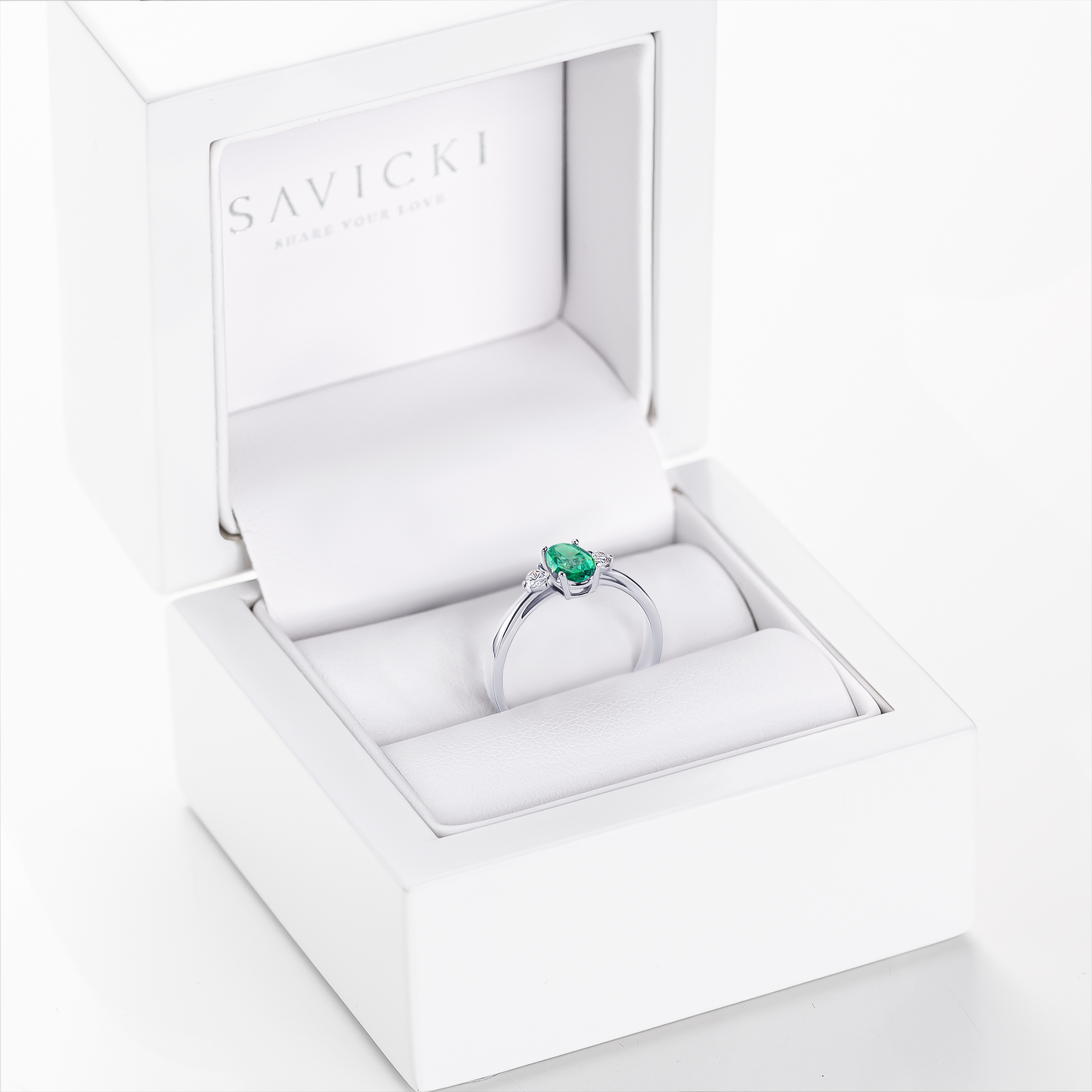 Pierścionek Secret Garden: białe złoto, szmaragd
