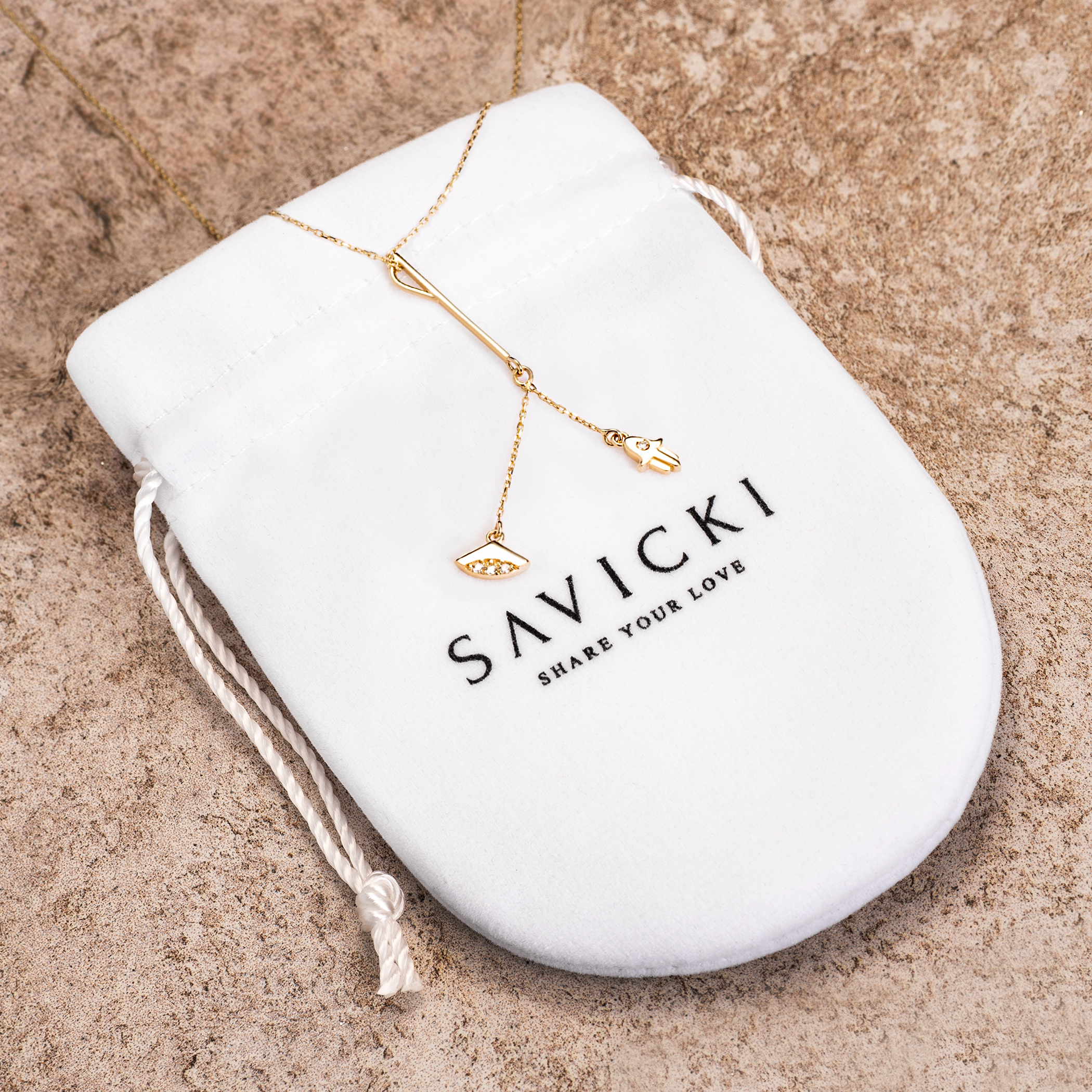 Naszyjnik Savicki: złoty, diamenty