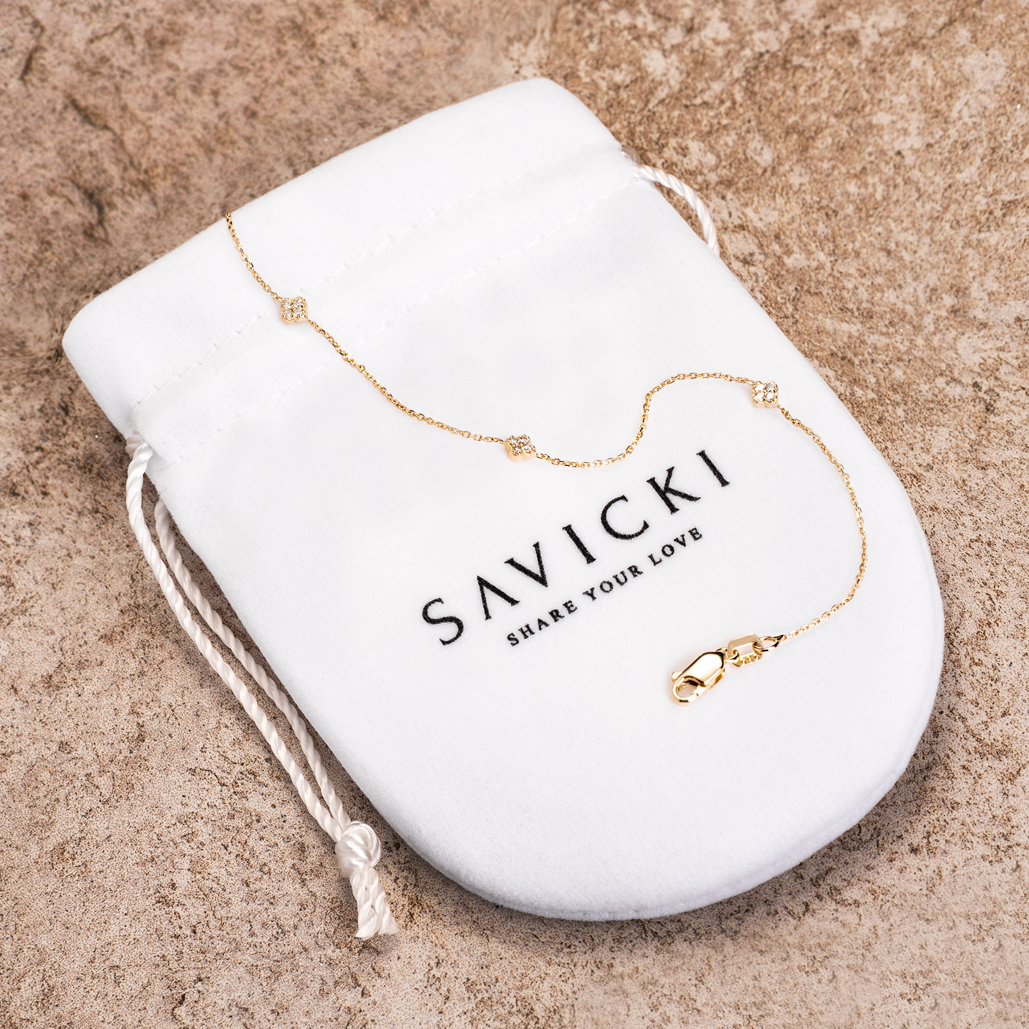 Bransoletka Savicki: złota, diamenty