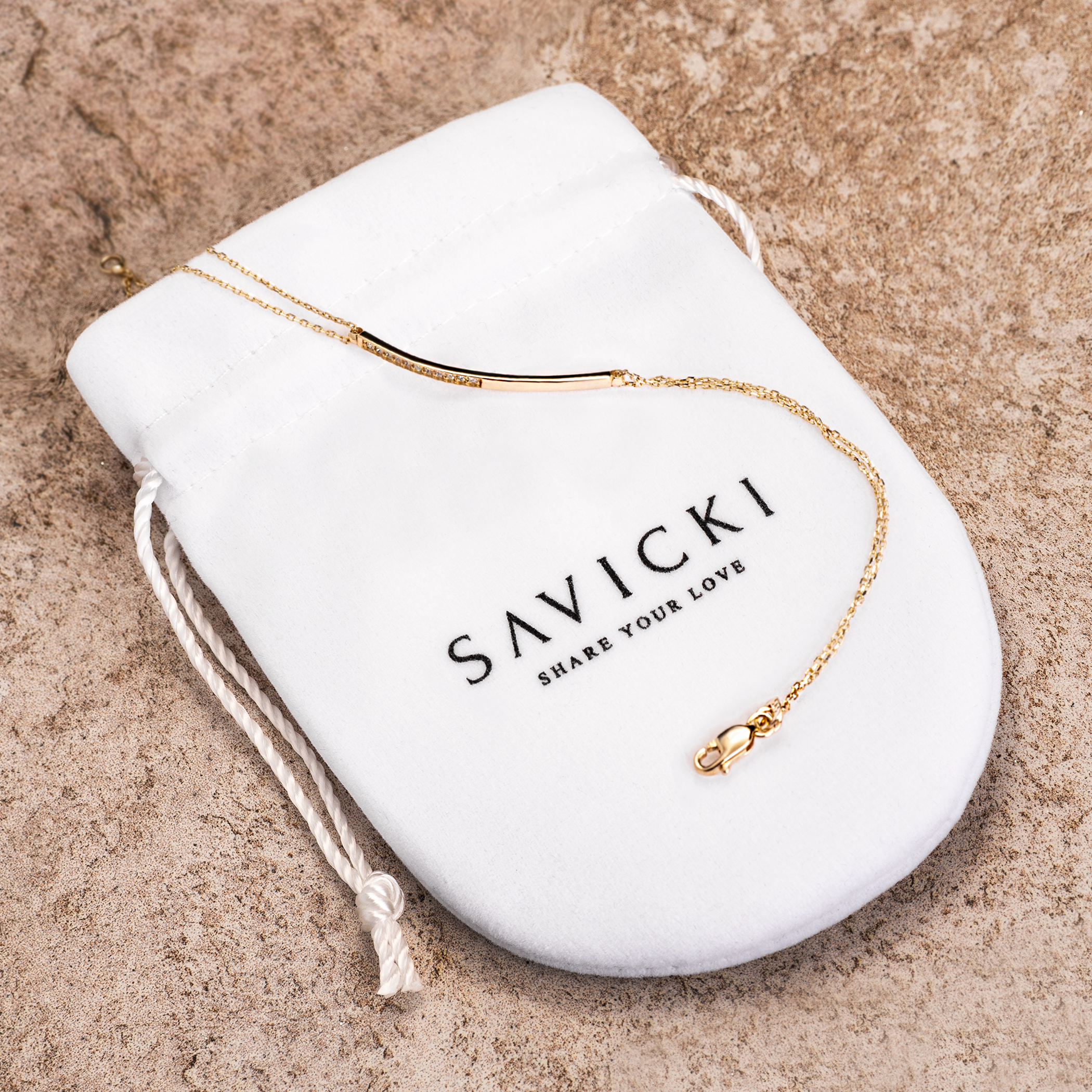 Bransoletka Savicki: złota, diament