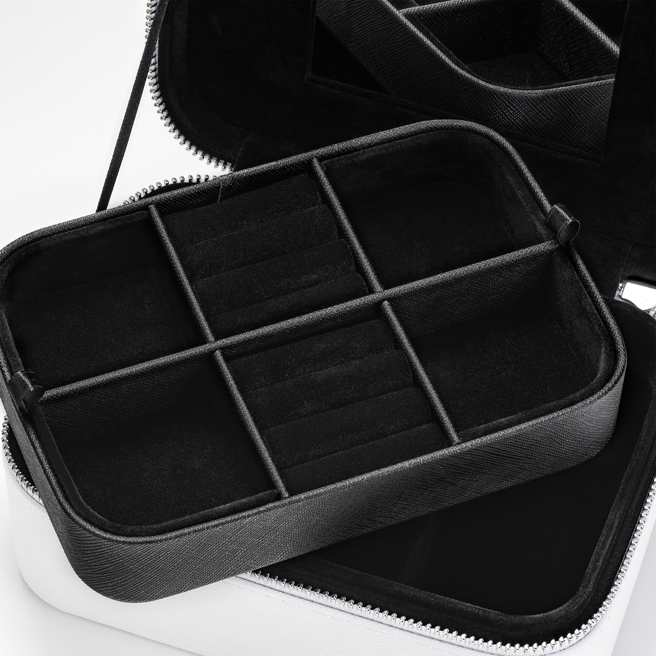 Szkatułka na biżuterię Savicki