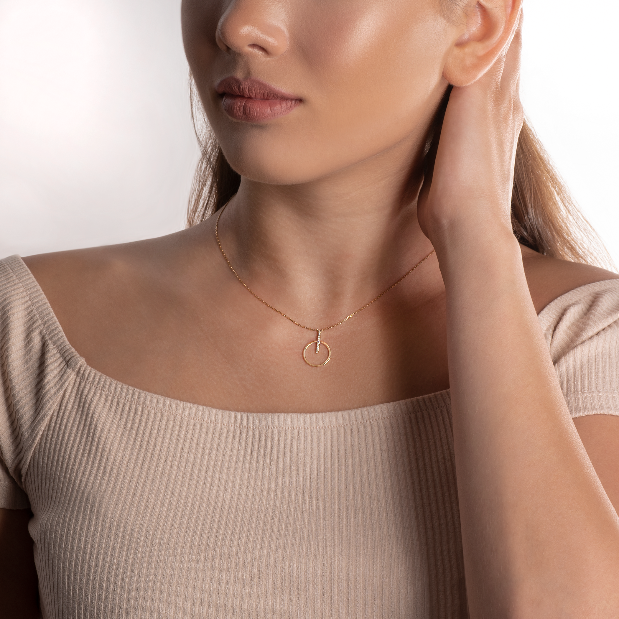 Naszyjnik koło Savicki: złoty, diamenty