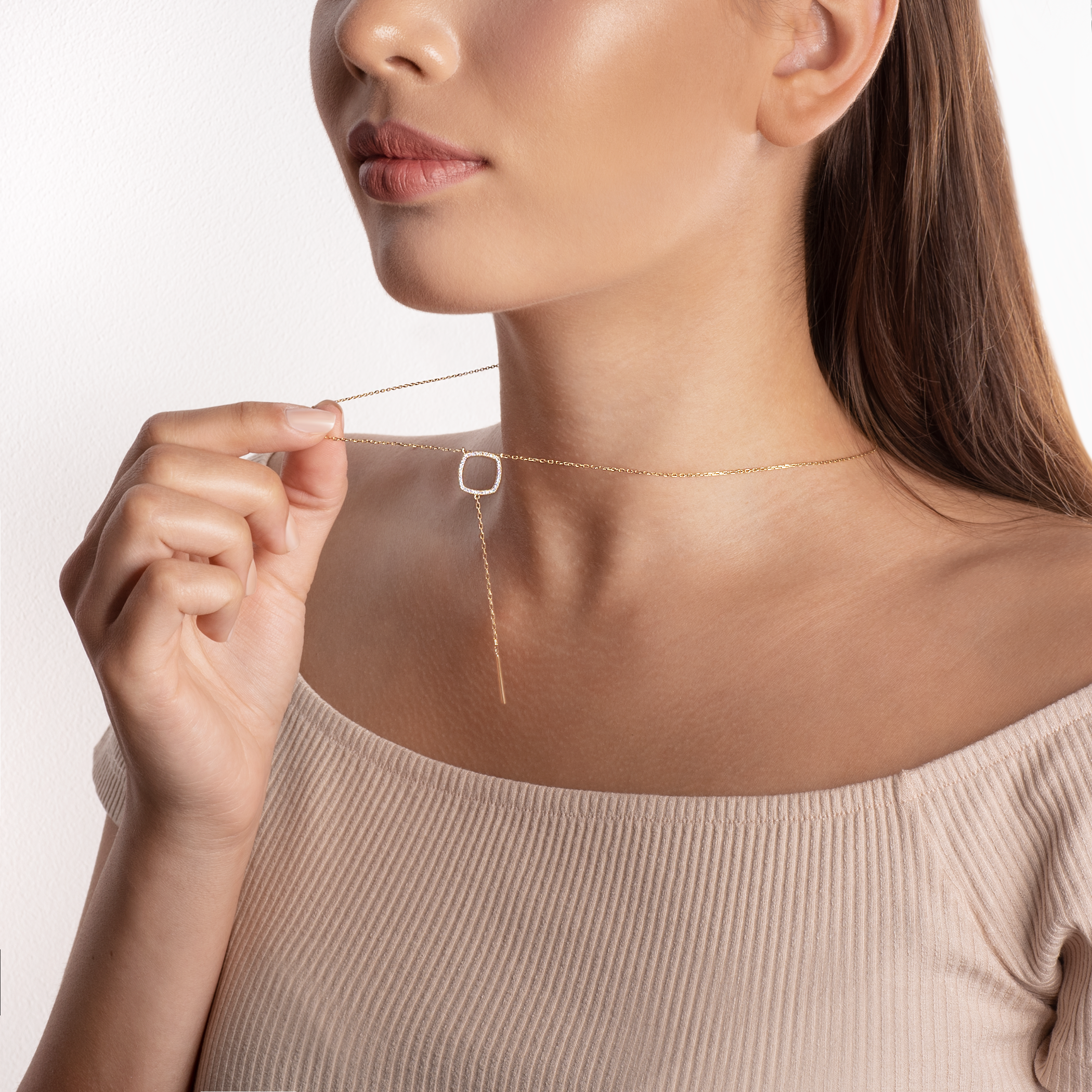 Naszyjnik kwadrat złoty 375 z białymi diamentami 0.07ct 45 cm - 4