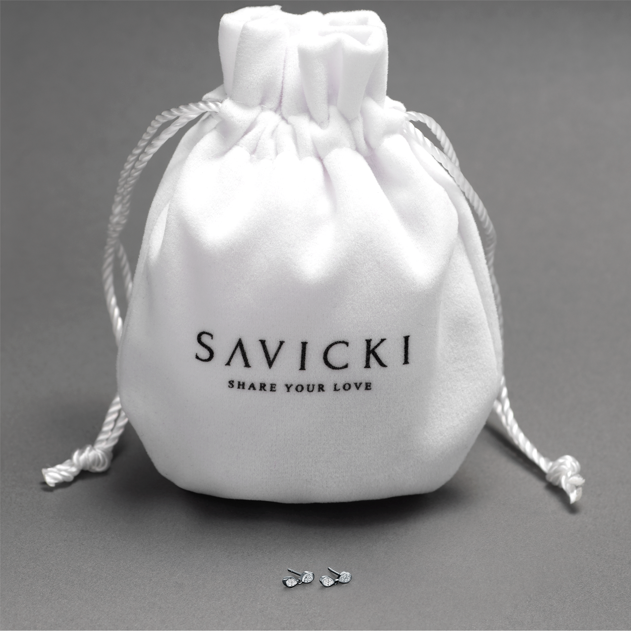 Kolczyki Pure: białe złoto, diamenty - 7
