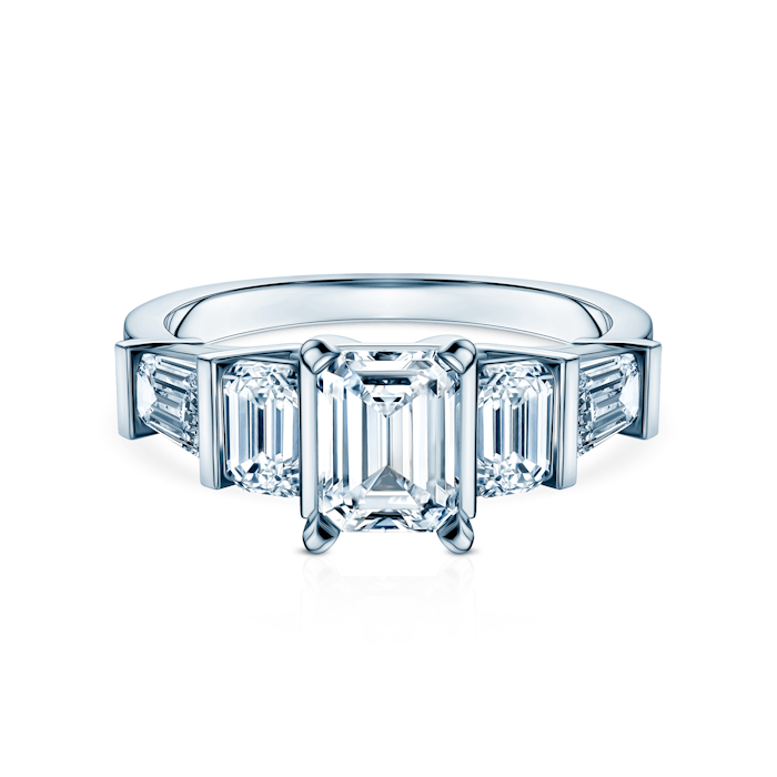 Pierścionek Savicki: białe złoto, diamenty