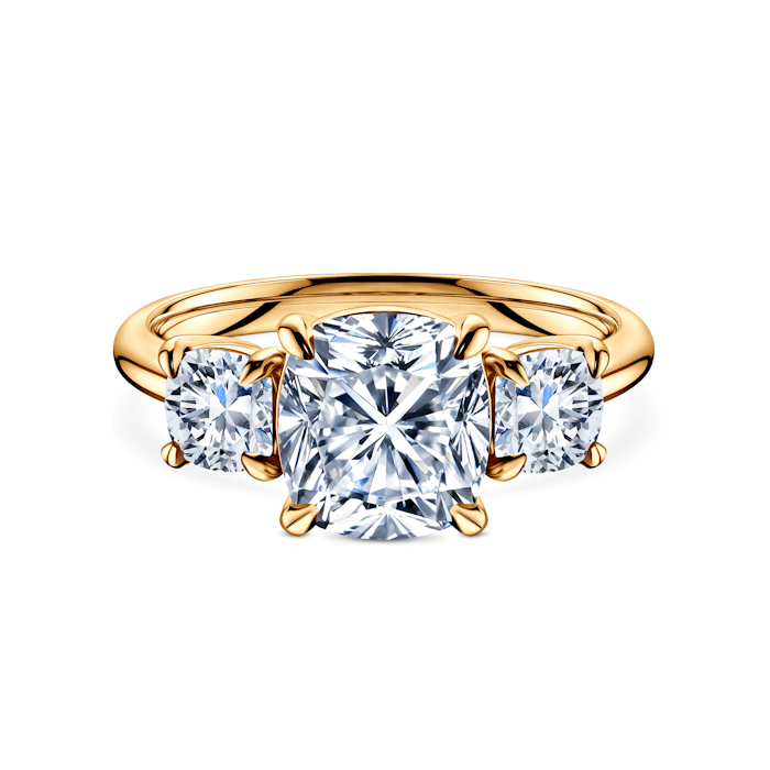 Pierścionek Savicki: złoty, diamenty