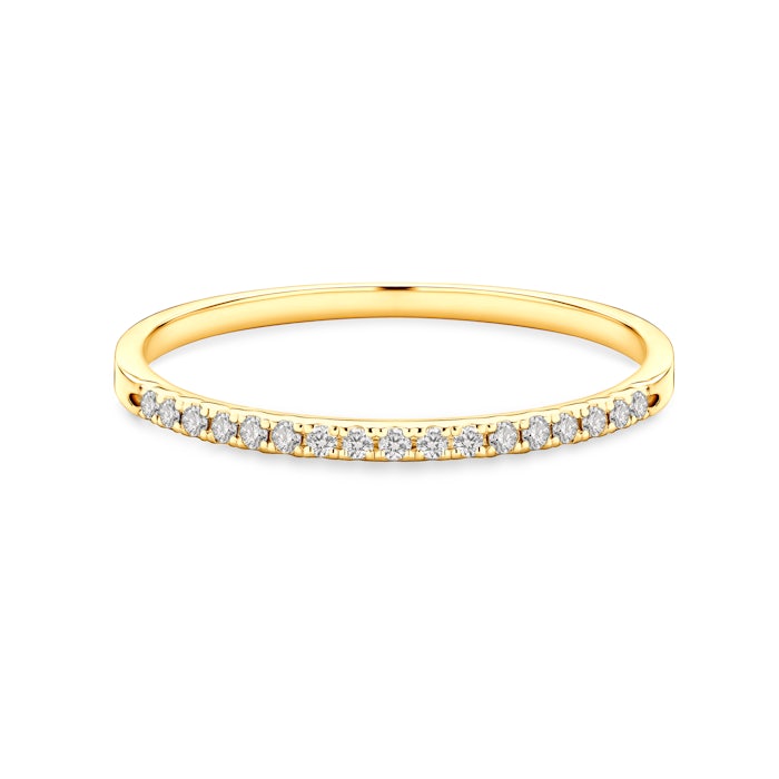 Engagement Ring: gold, diamonds