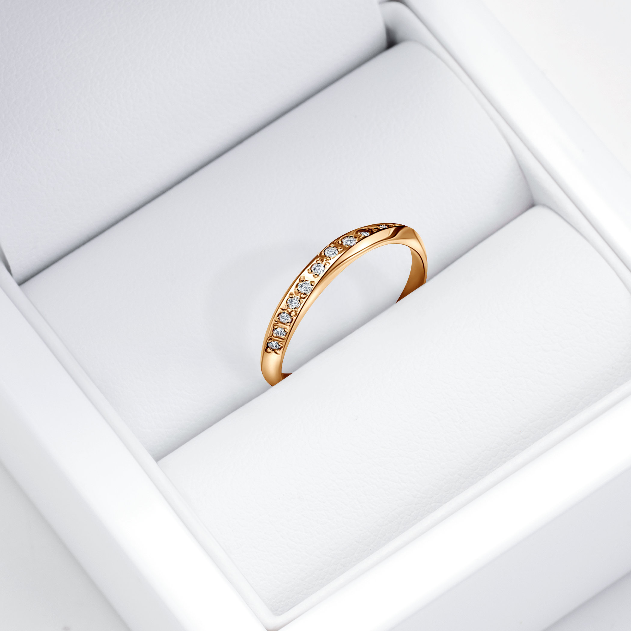 Pierścionek SAVICKI: złoty, diamenty