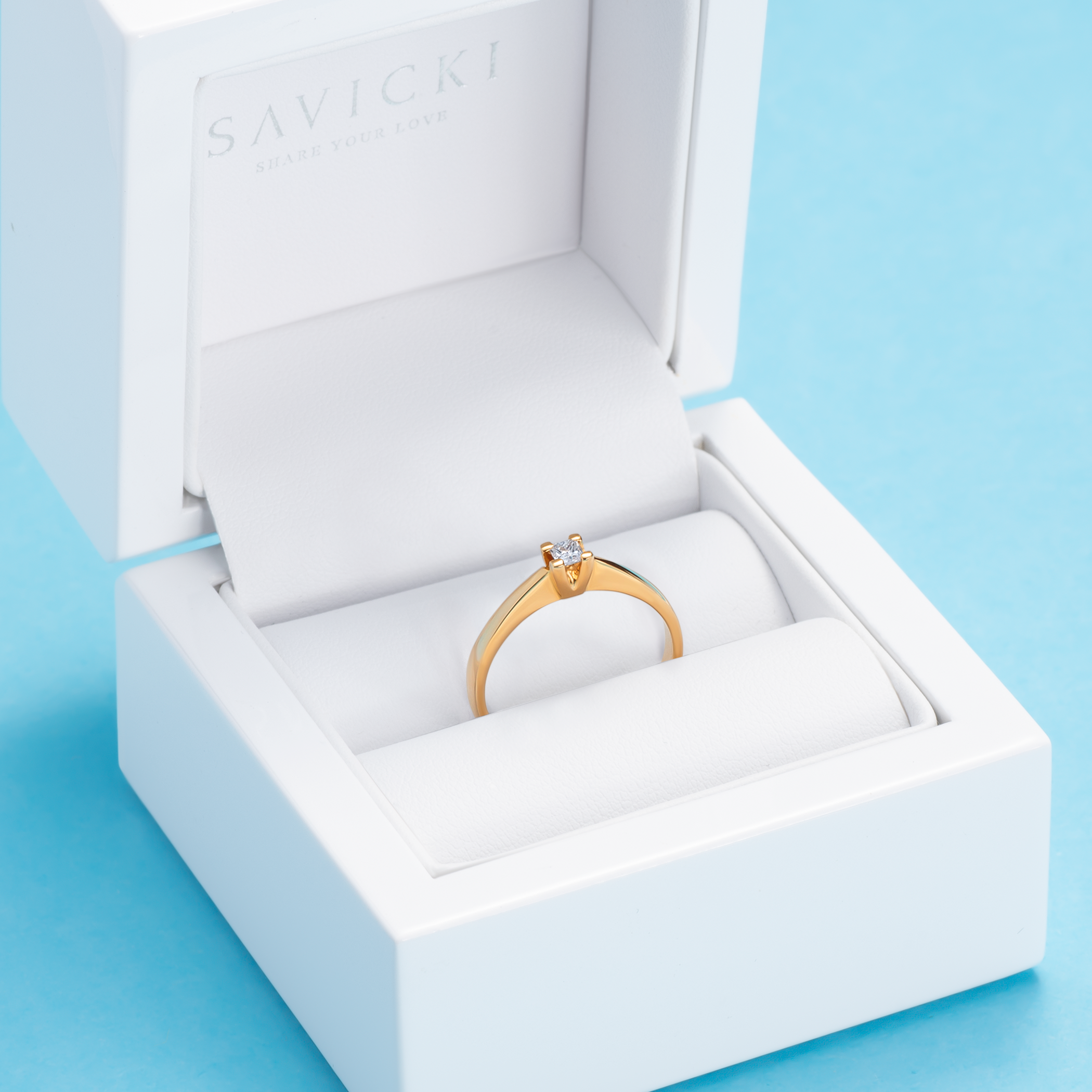 Pierścionek zaręczynowy SAVICKI: złoty, diament