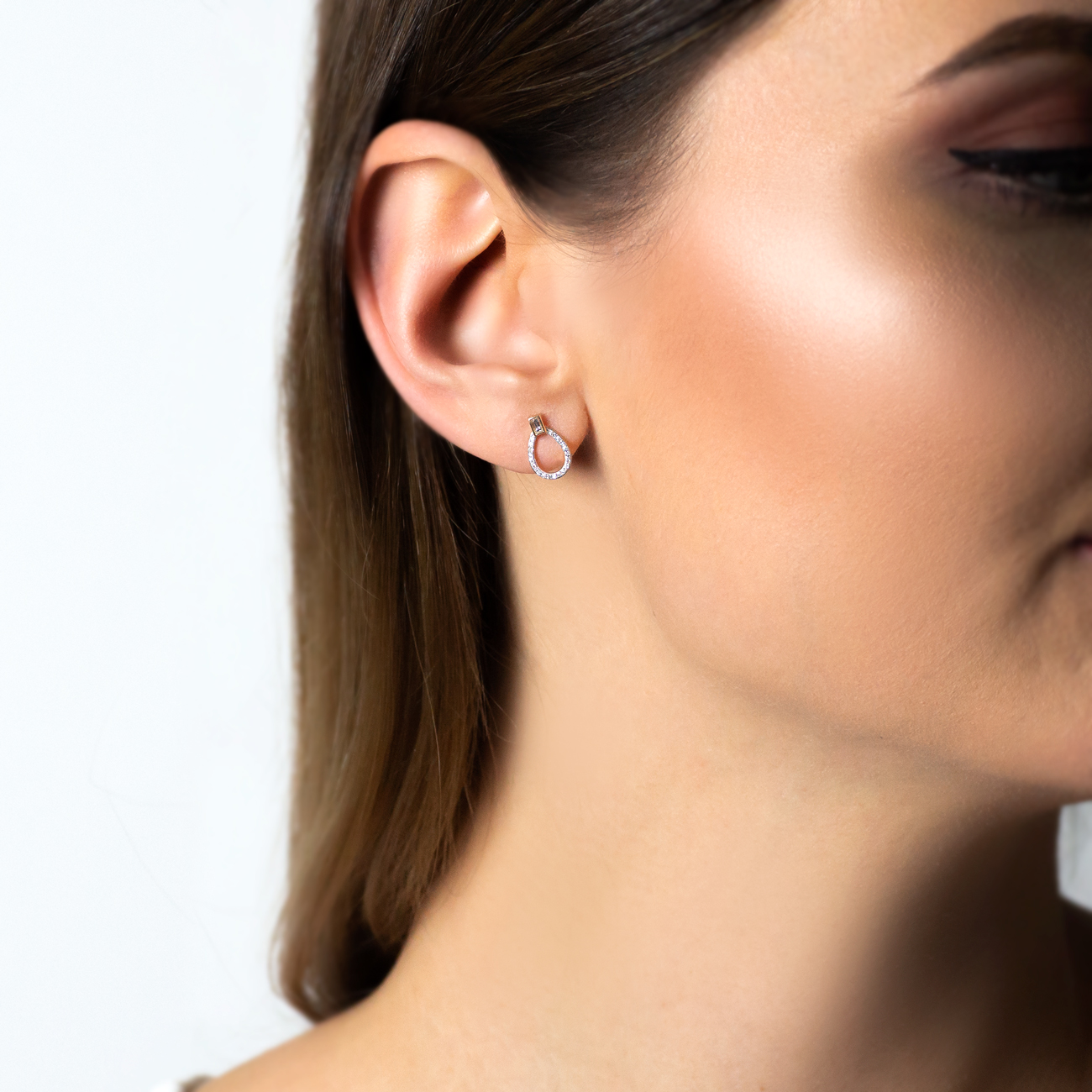 Kolczyki Savicki: złote, diamenty