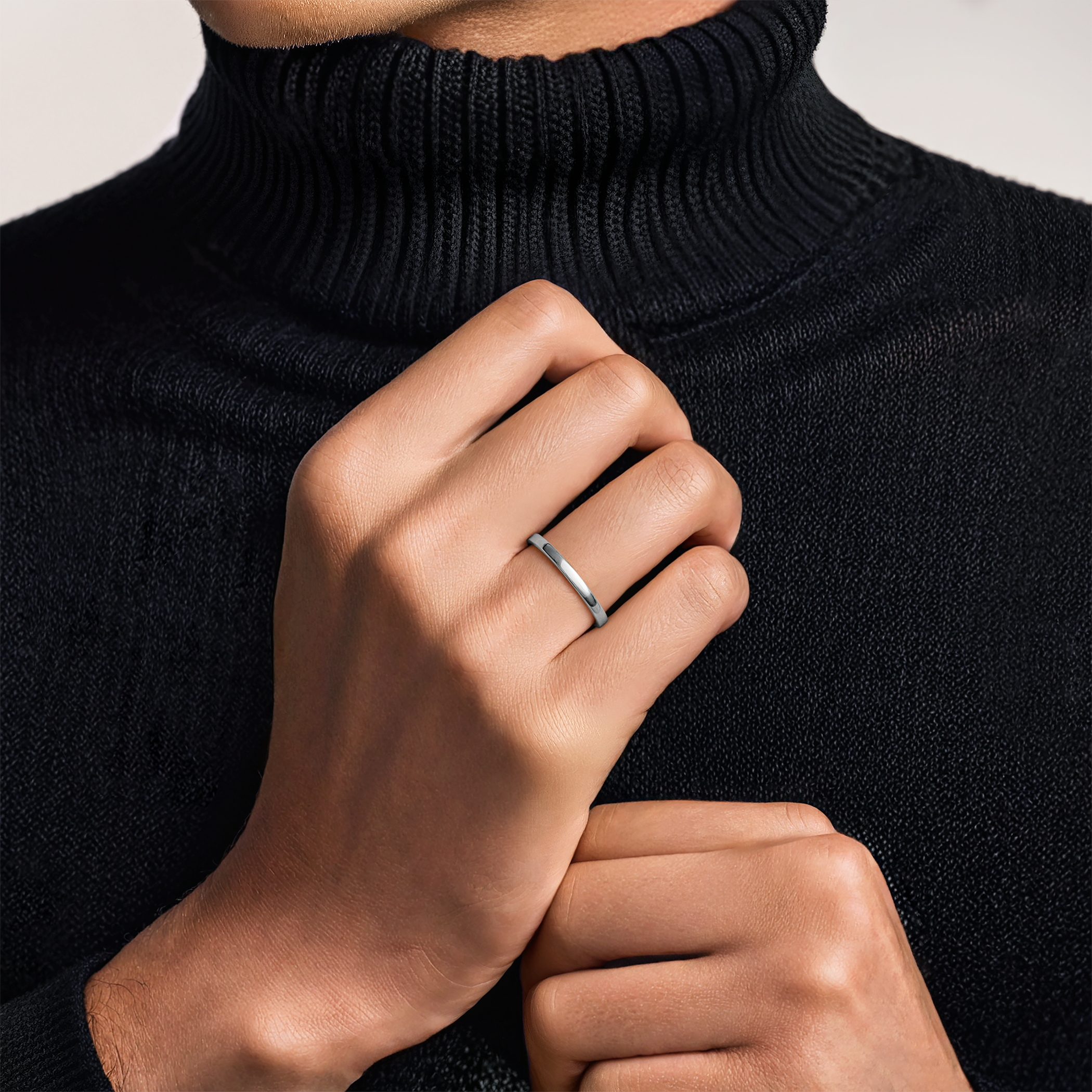 Pierścionek SAVICKI: białe złoto