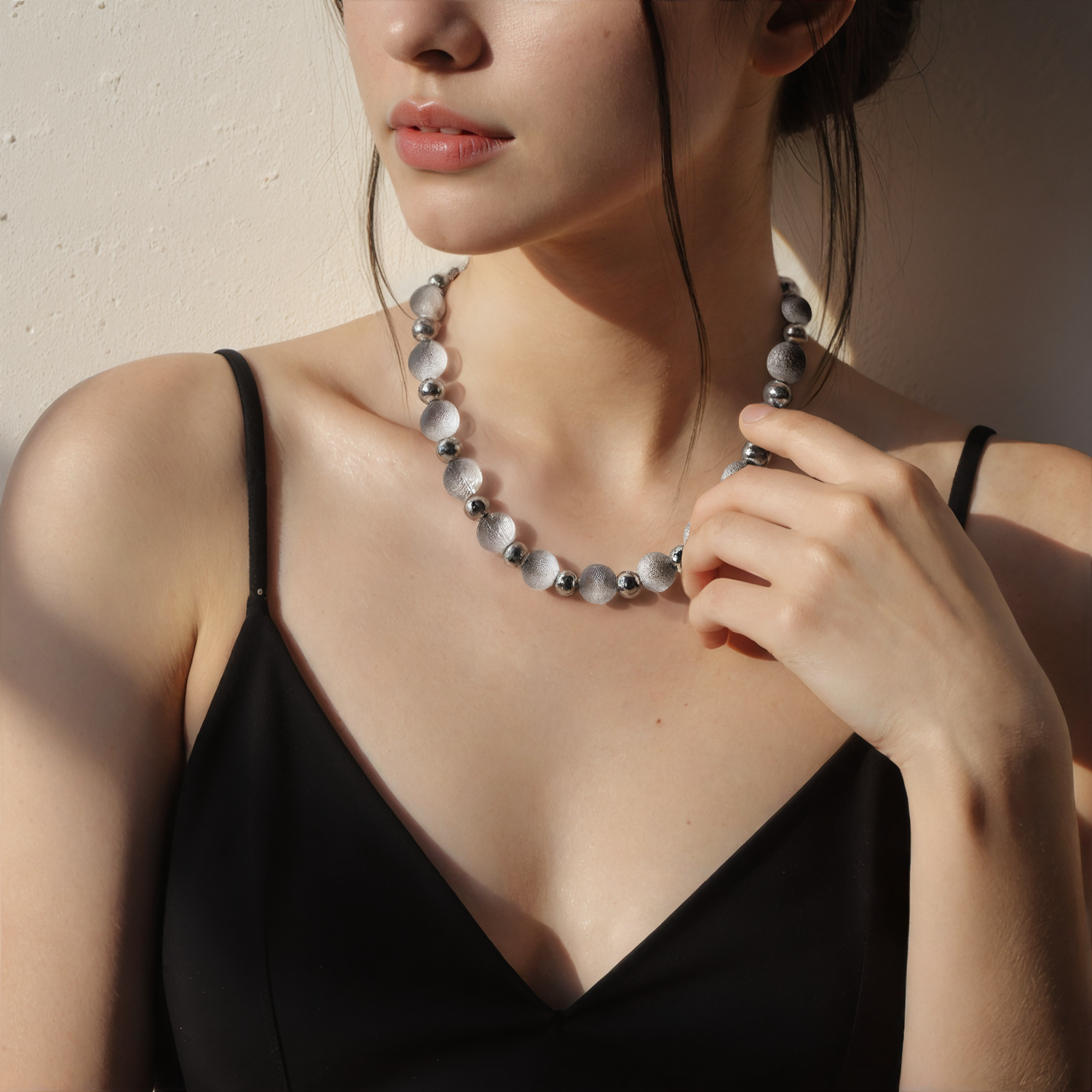 Halskette Solmire, silbern