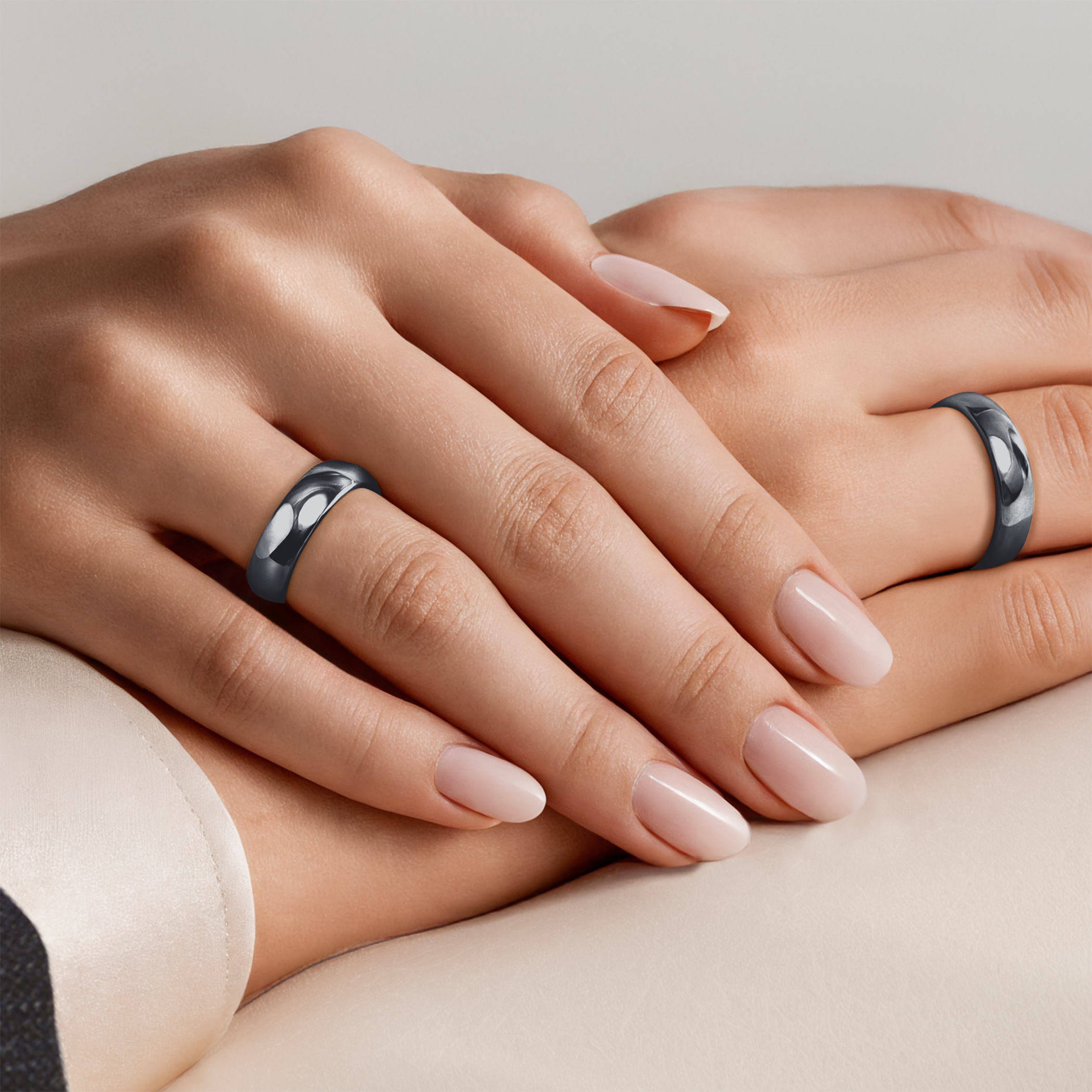 Eheringe: Schwarzes Gold, Halbrund, 5 mm