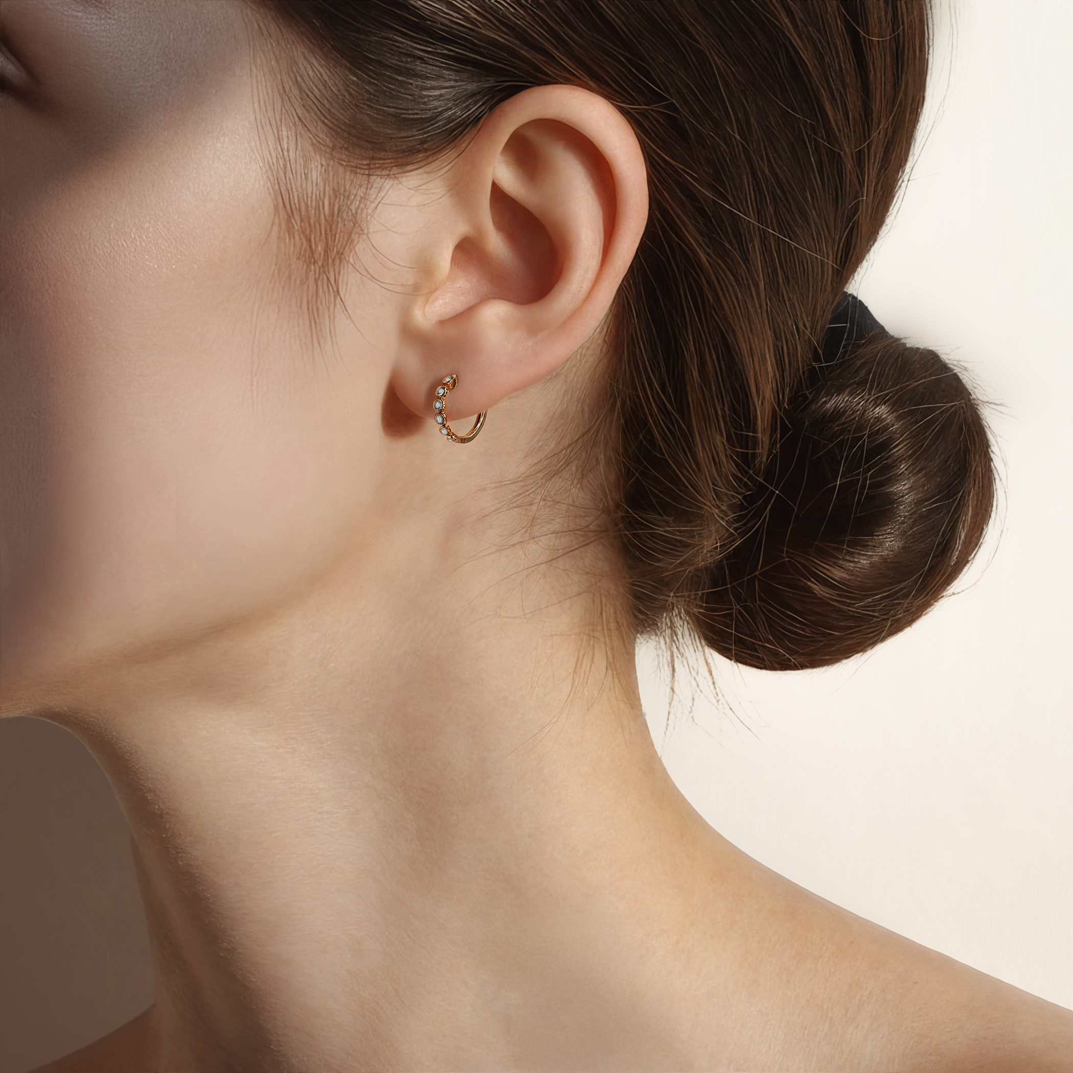 Kolczyki Savicki: złote, diamenty